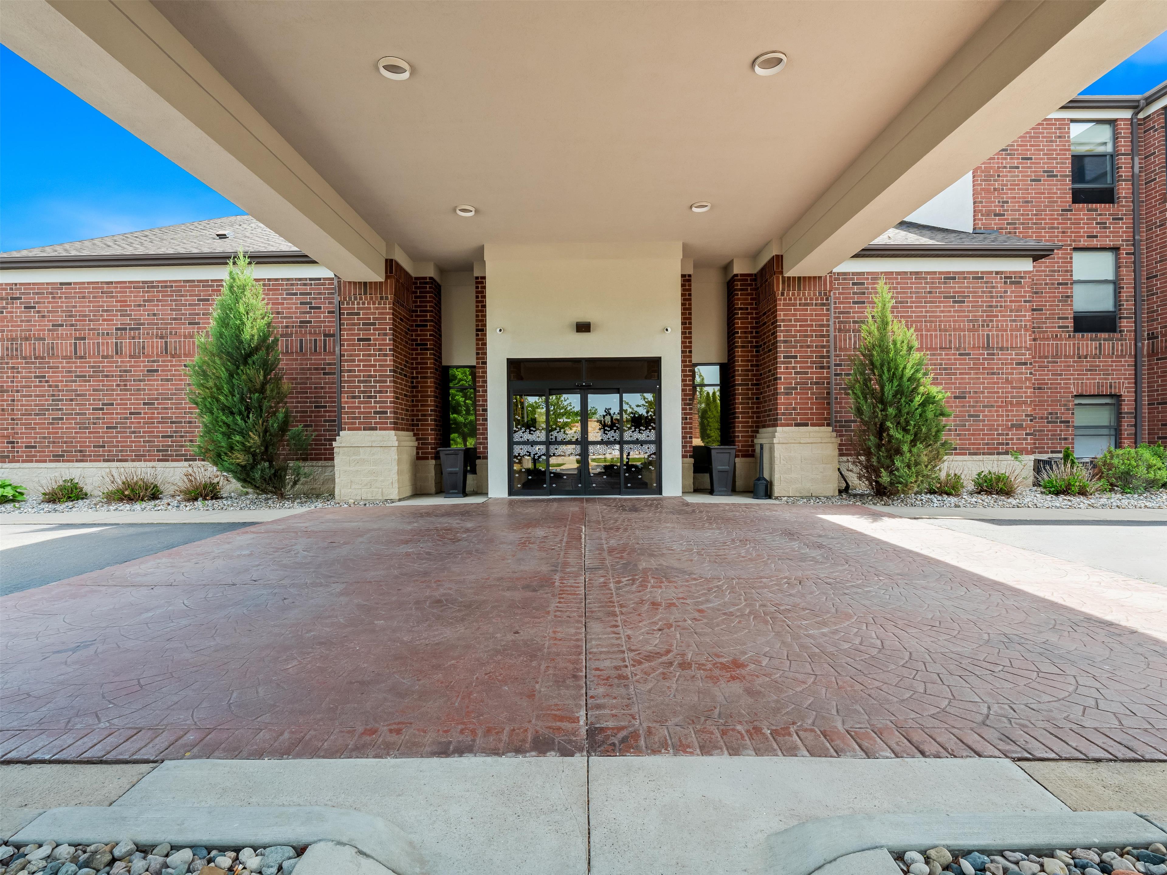 Exterior | Hampton Inn & Suites East Lansing/Okemos