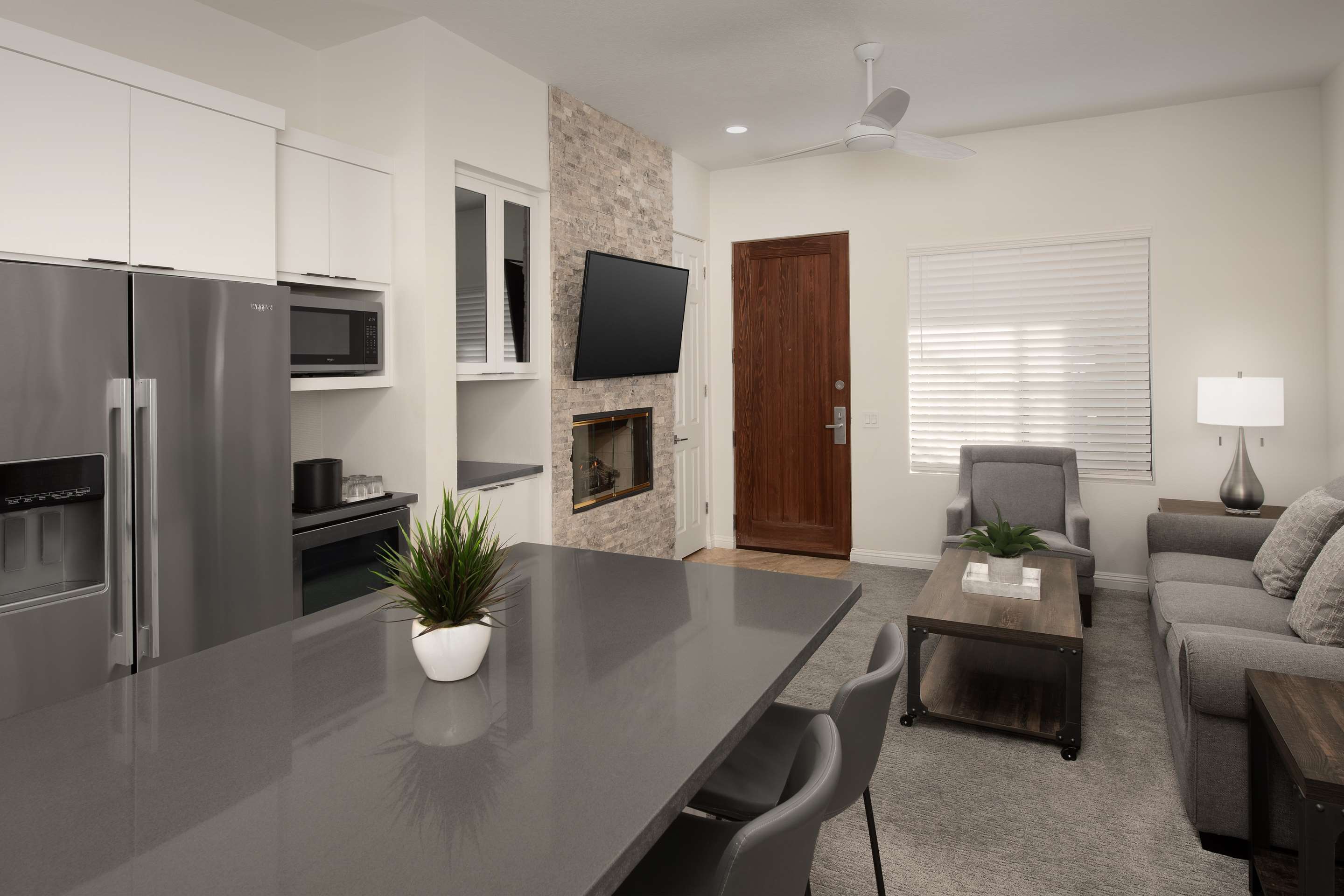 Guest room