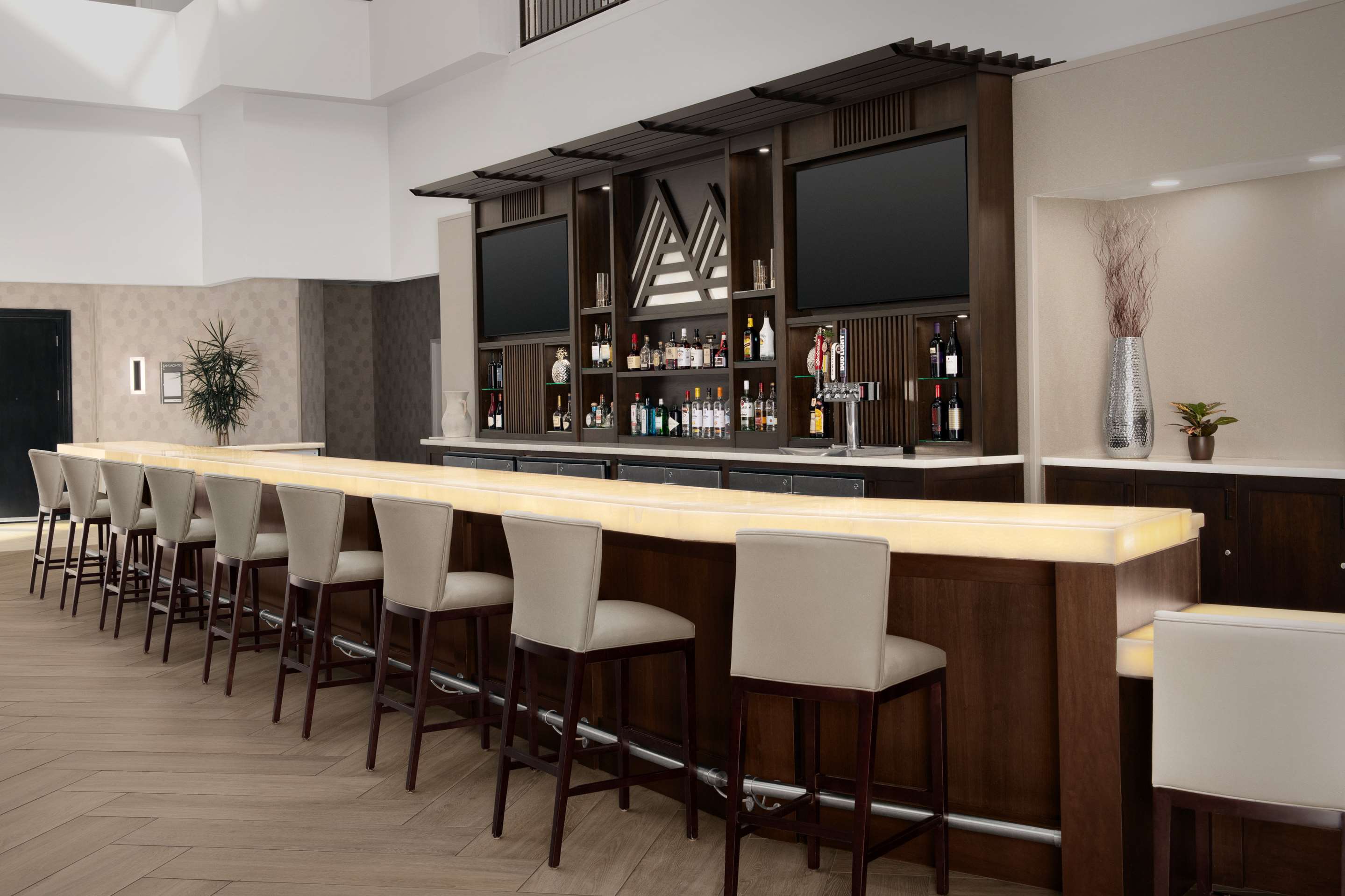 BarLounge | Embassy Suites La Quinta Hotel & Spa