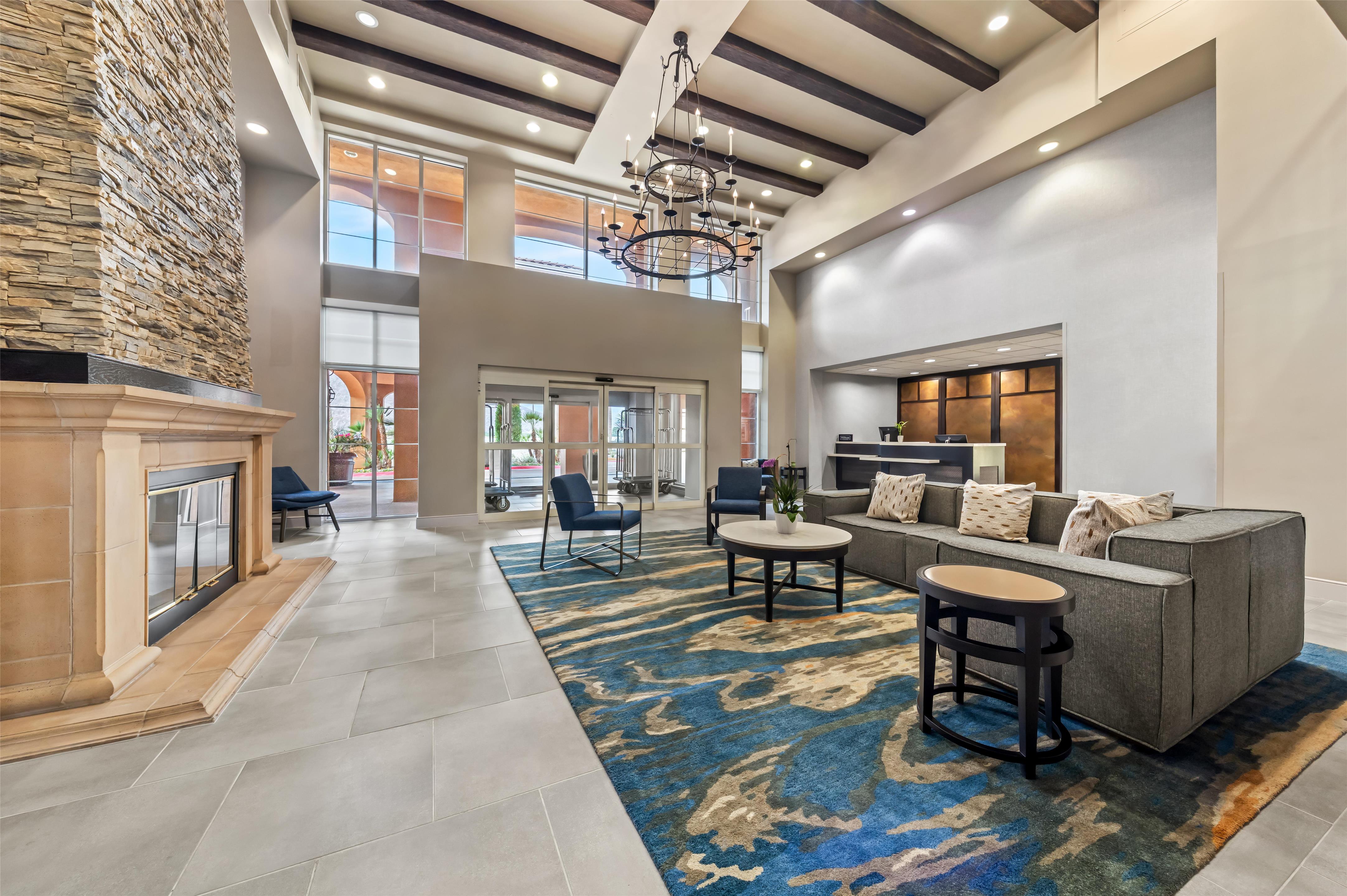 Lobby | Homewood Suites by Hilton La Quinta