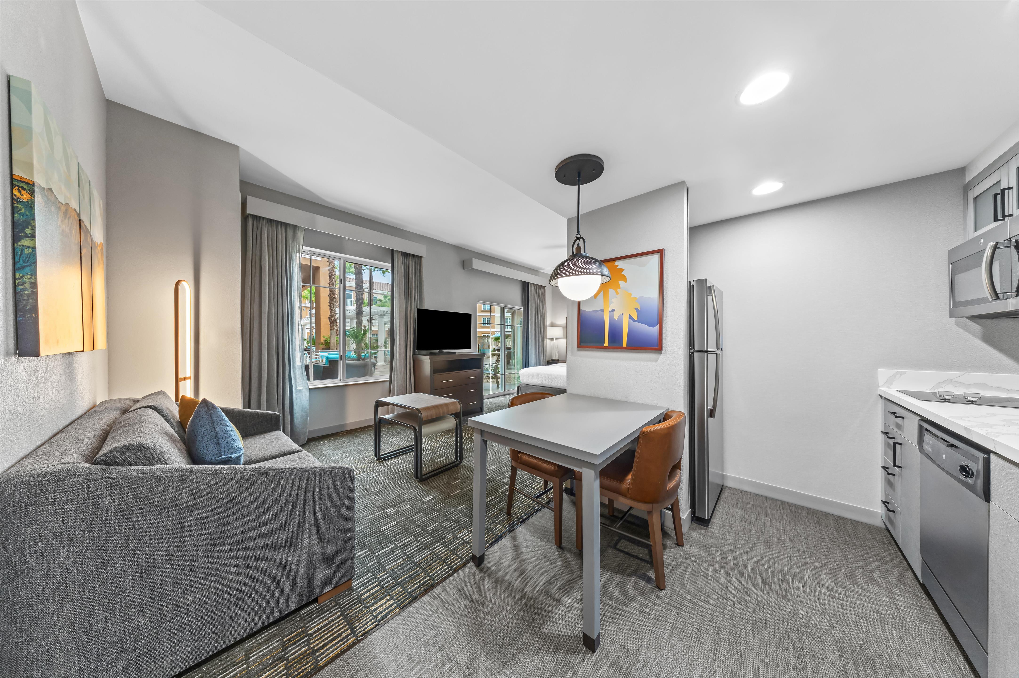 Guest room