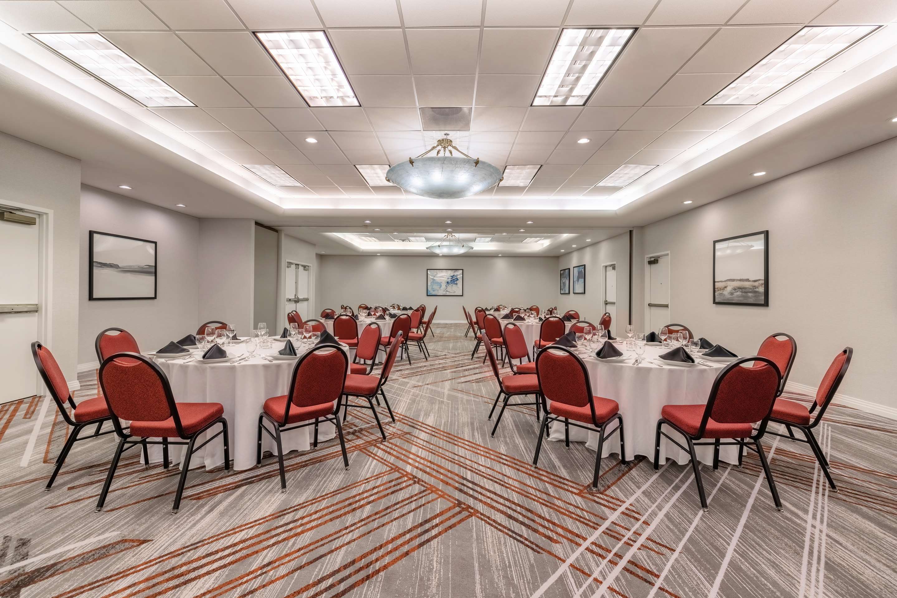 Meeting Room | Embassy Suites by Hilton Convention Center Las Vegas