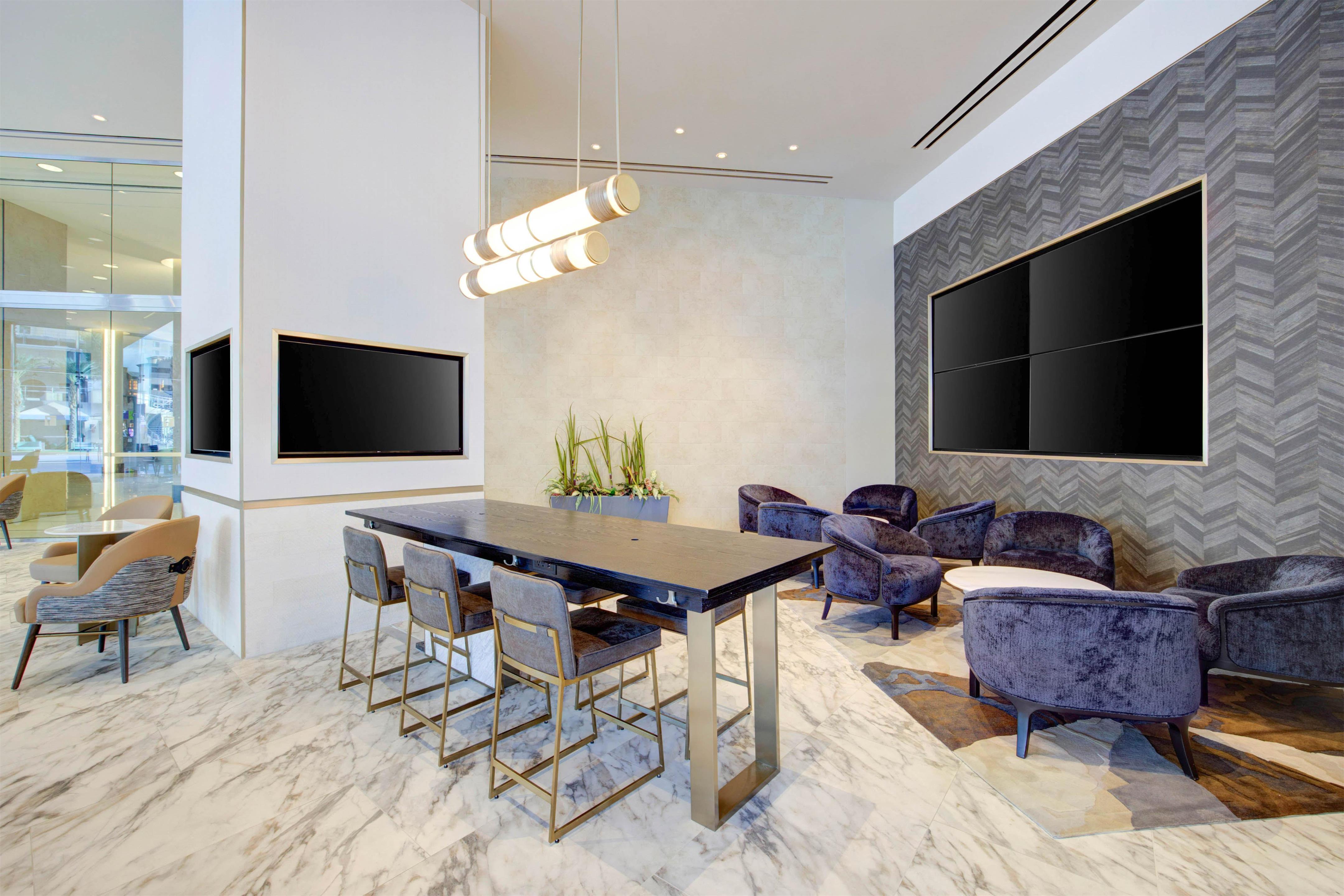 Lobby | Hilton Grand Vacations Club Elara Center Strip Las Vegas