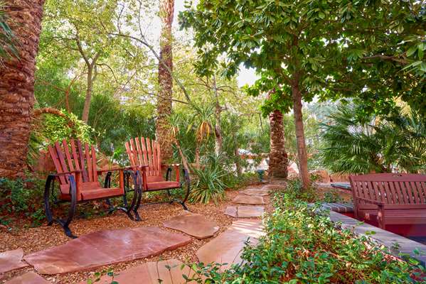 Exterior view - Hilton Grand Vacations at the Flamingo Las Vegas - I-15, Exit 38