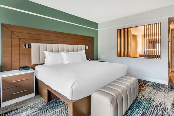  - Hilton Grand Vacations at the Flamingo Las Vegas - I-15, Exit 38