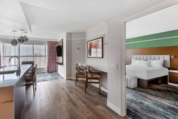  - Hilton Grand Vacations at the Flamingo Las Vegas - I-15, Exit 38