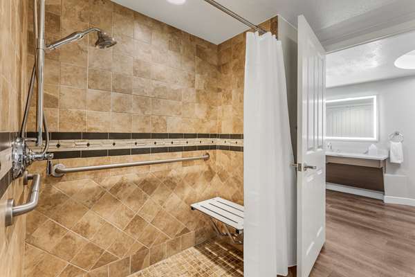  - Hilton Grand Vacations at the Flamingo Las Vegas - I-15, Exit 38