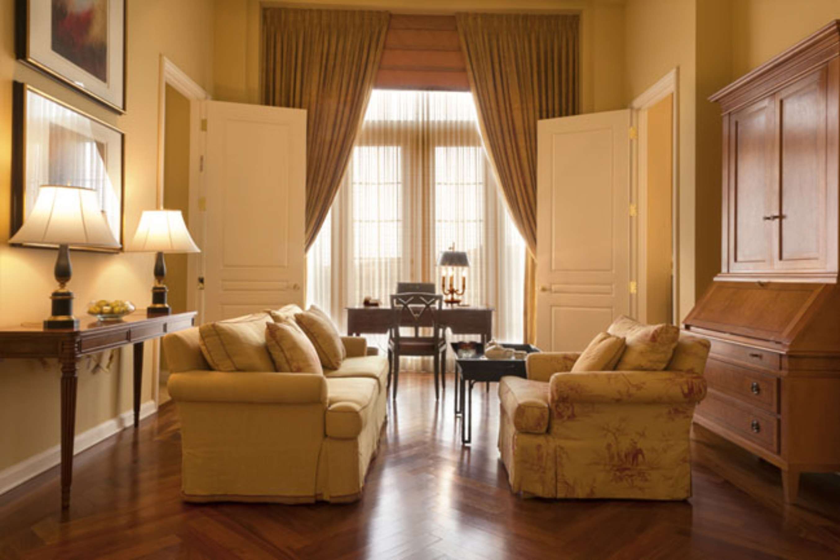 Guest room