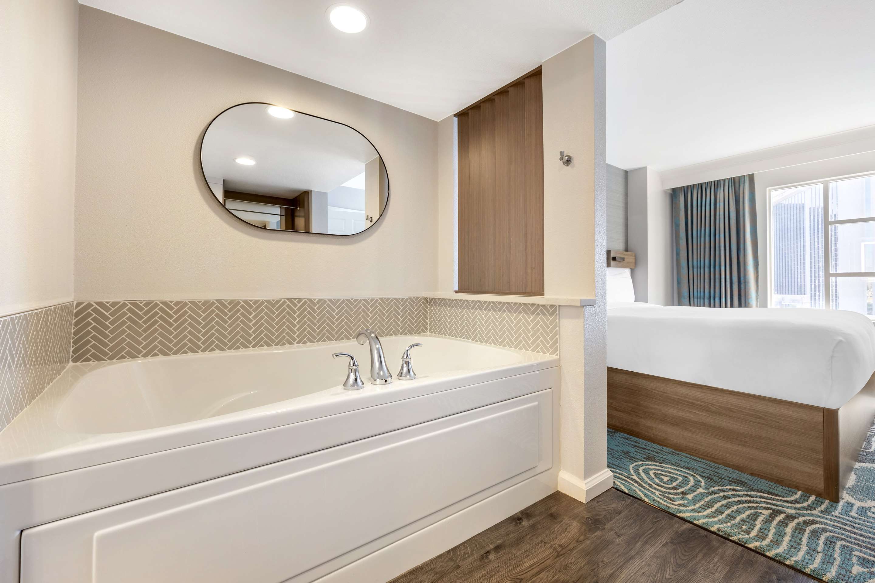Guest room