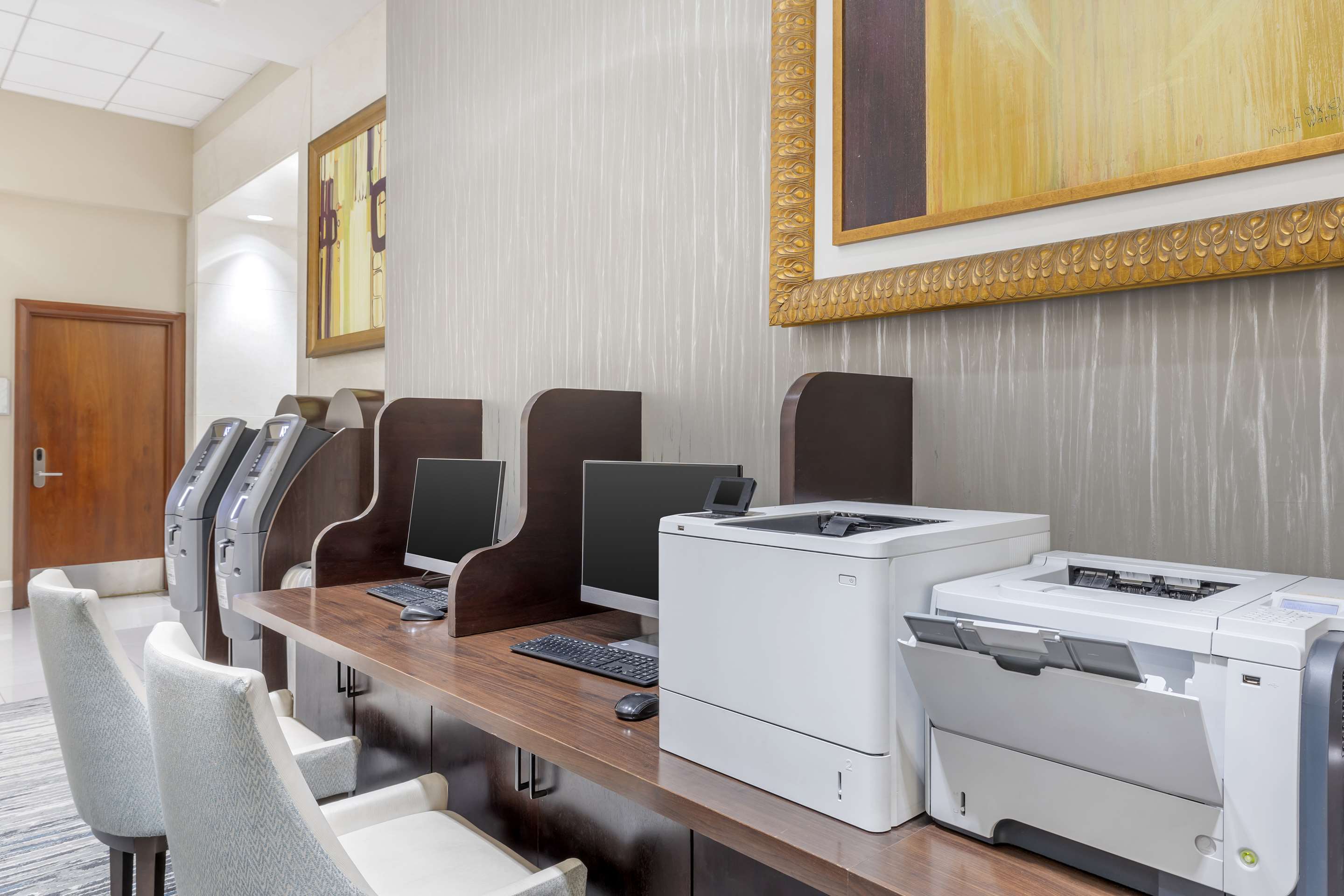 Business Center | Hilton Grand Vacations Club Flamingo Las Vegas