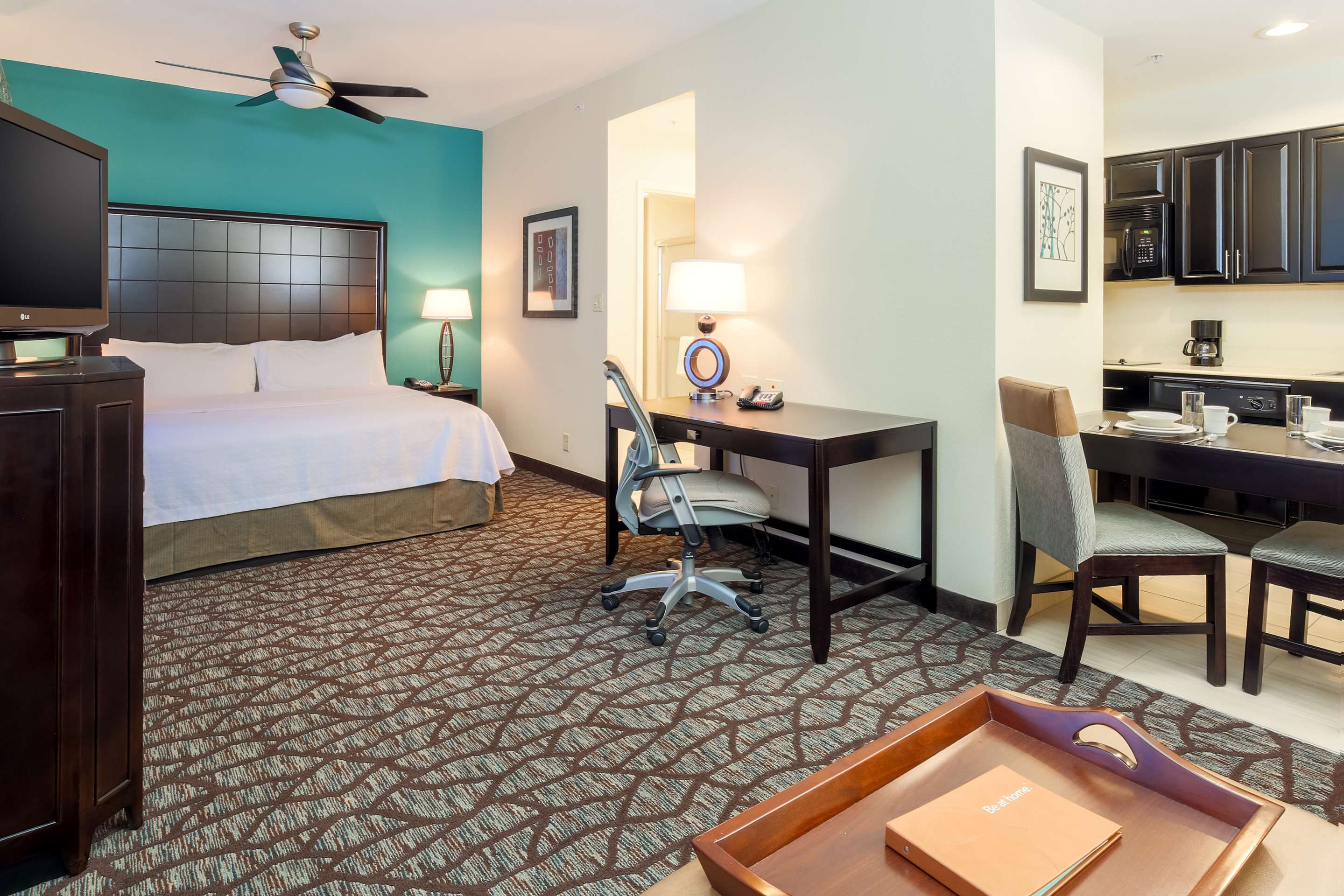 Guest room