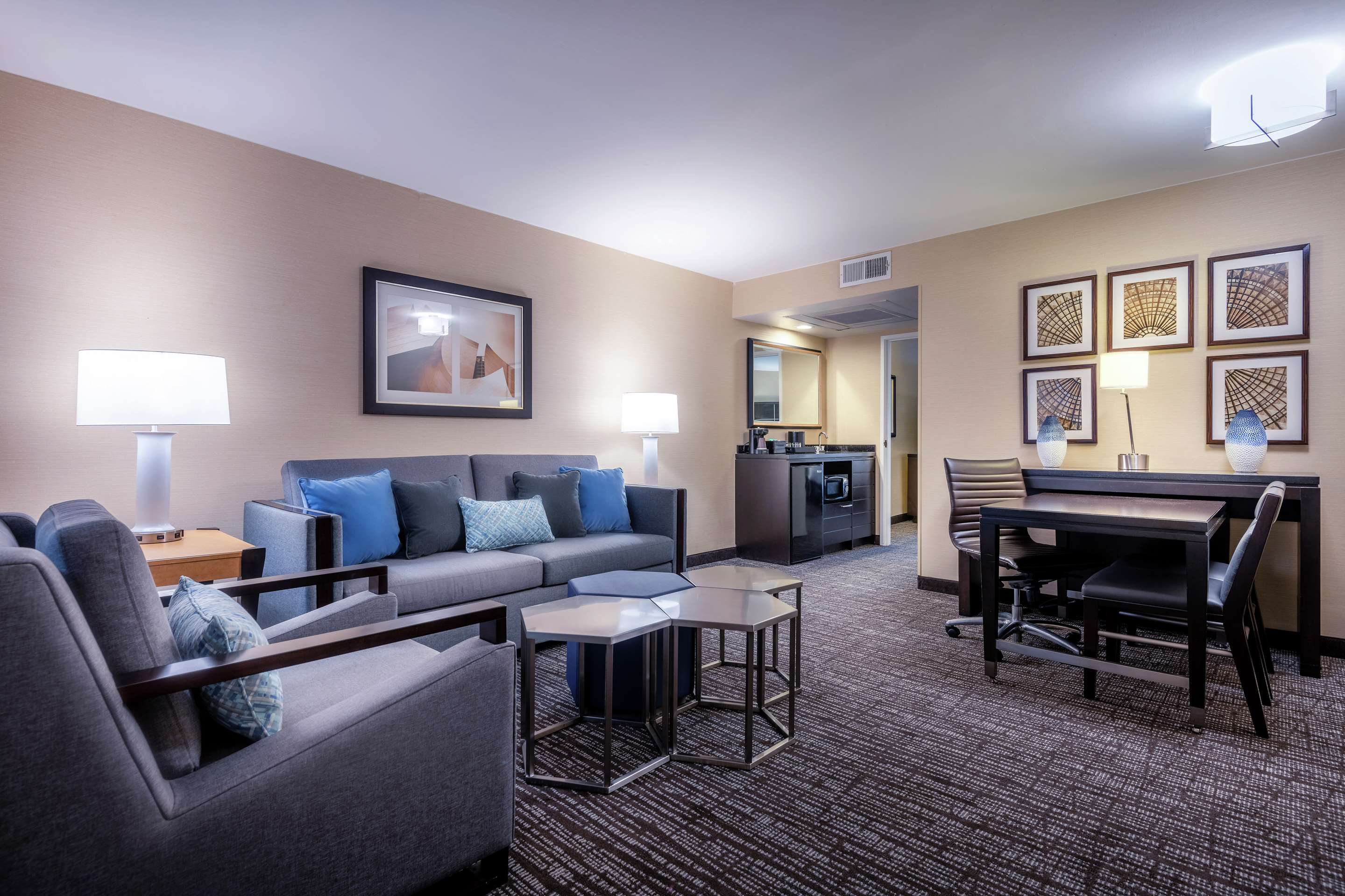 Guest room