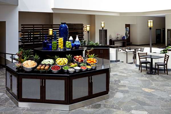 Restaurant - Embassy Suites LAX Airport Los Angeles