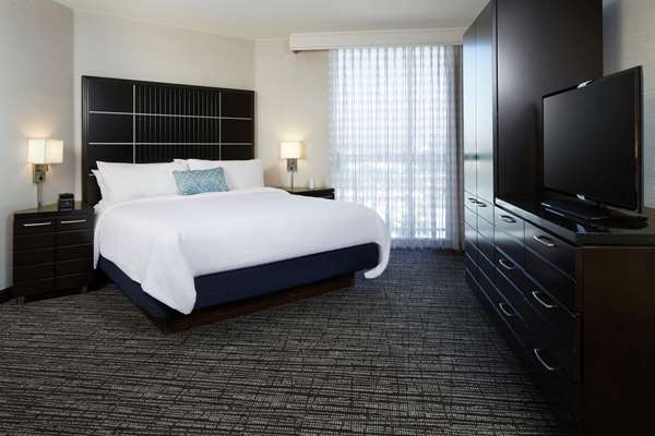  - Embassy Suites LAX Airport Los Angeles