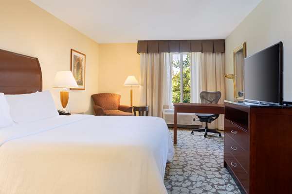  - Hilton Garden Inn El Segundo