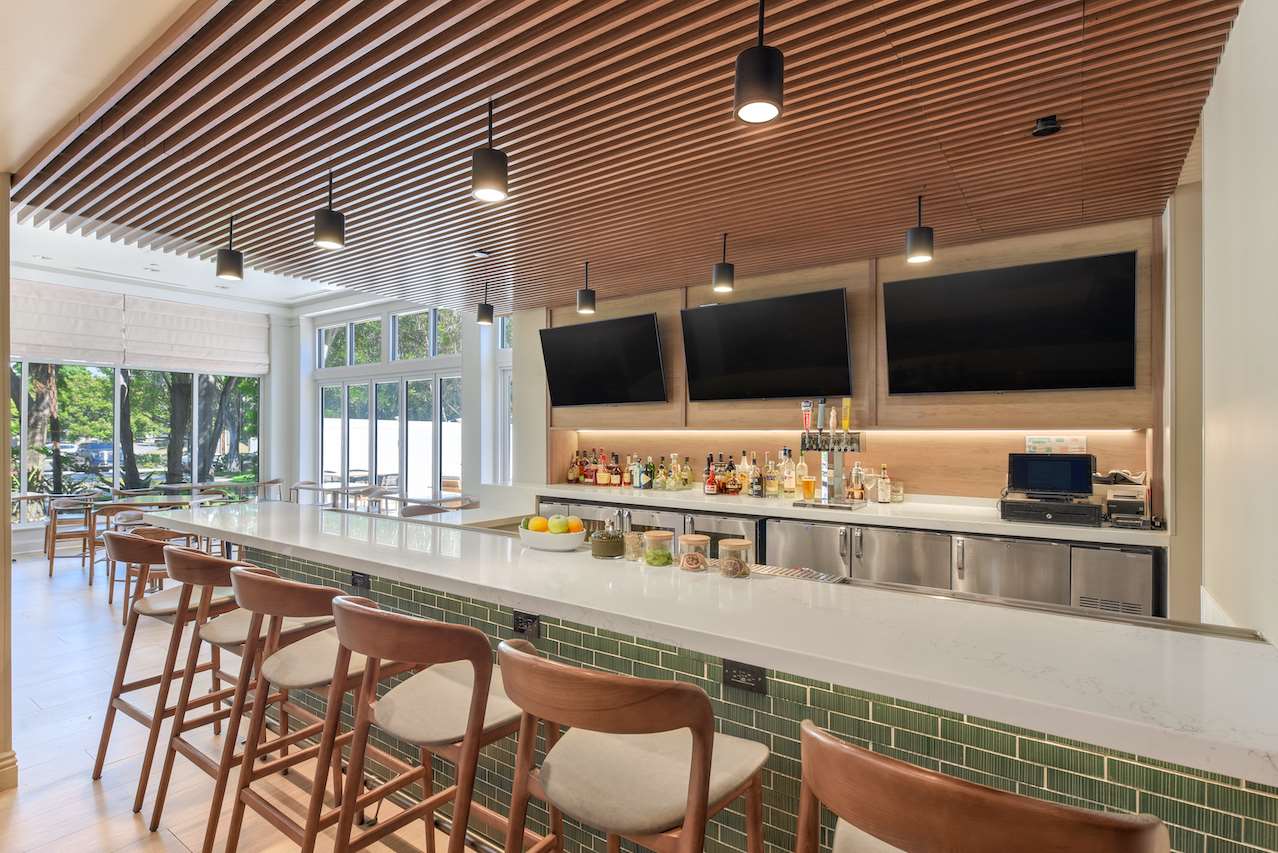 BarLounge | The Hilton Garden Inn LAX El Segundo