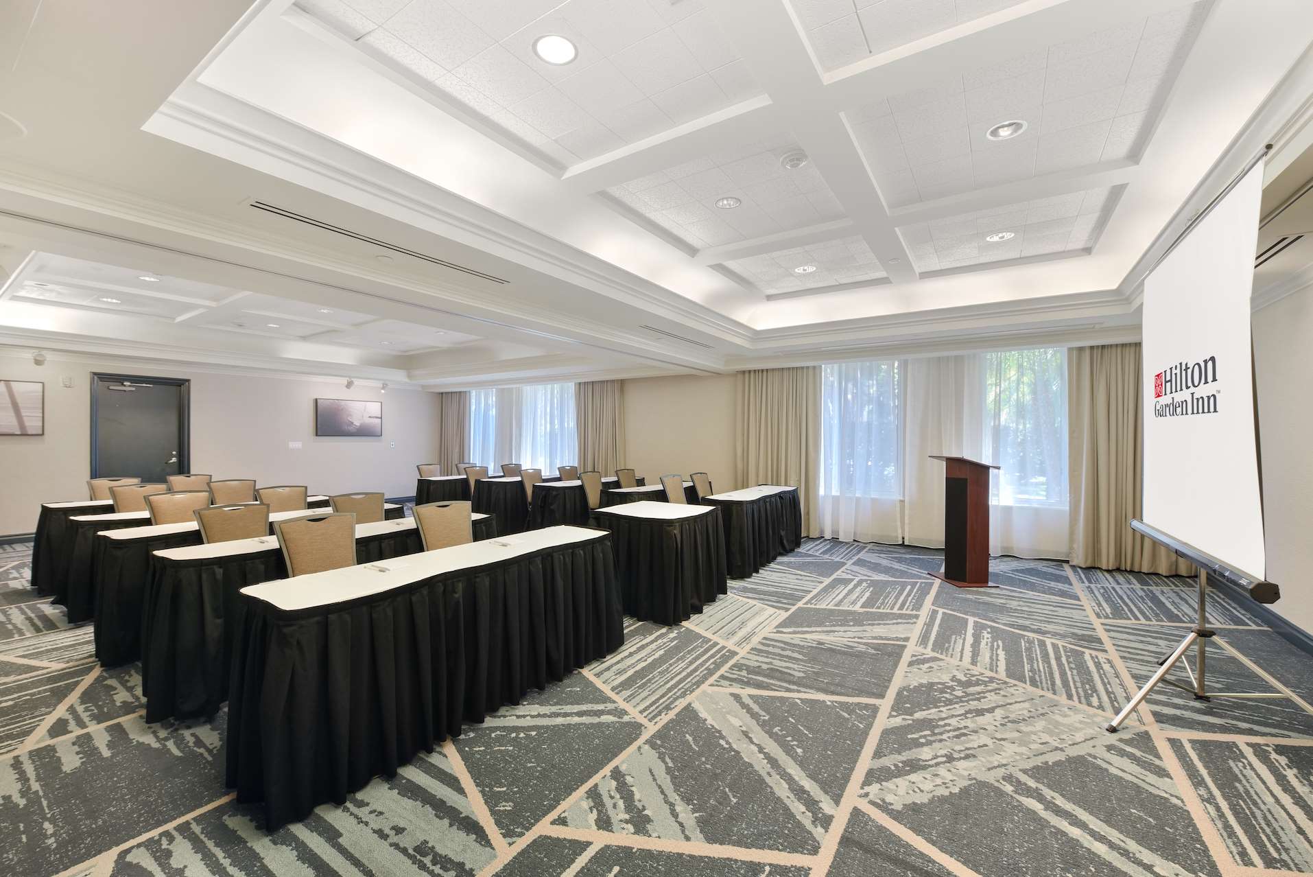 Meeting Room | The Hilton Garden Inn LAX El Segundo