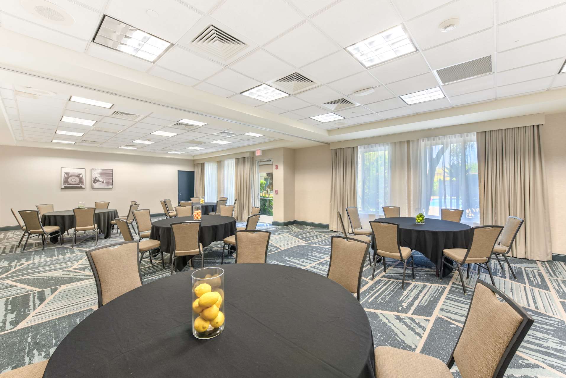 Meeting Room | The Hilton Garden Inn LAX El Segundo