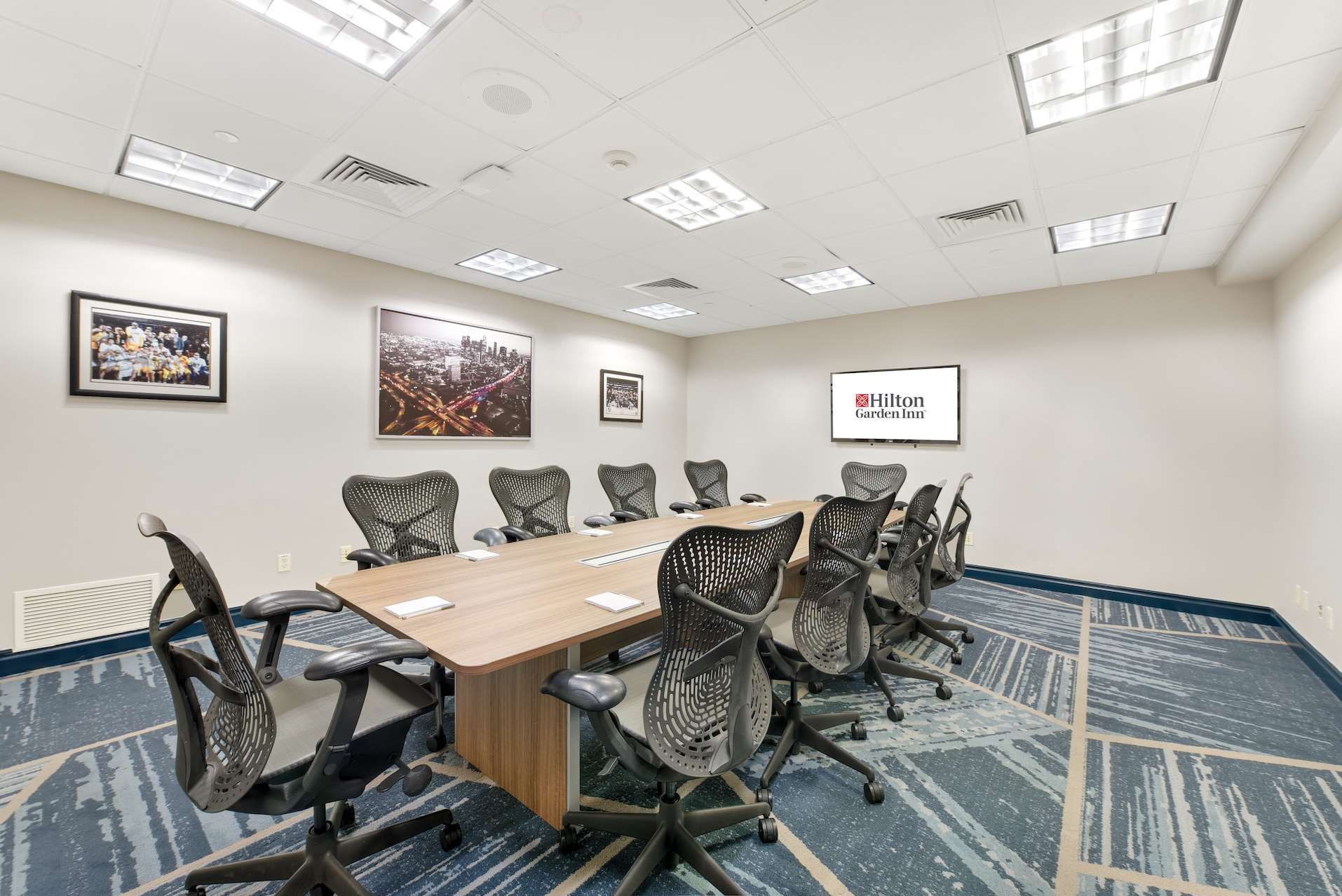 Meeting Room | The Hilton Garden Inn LAX El Segundo