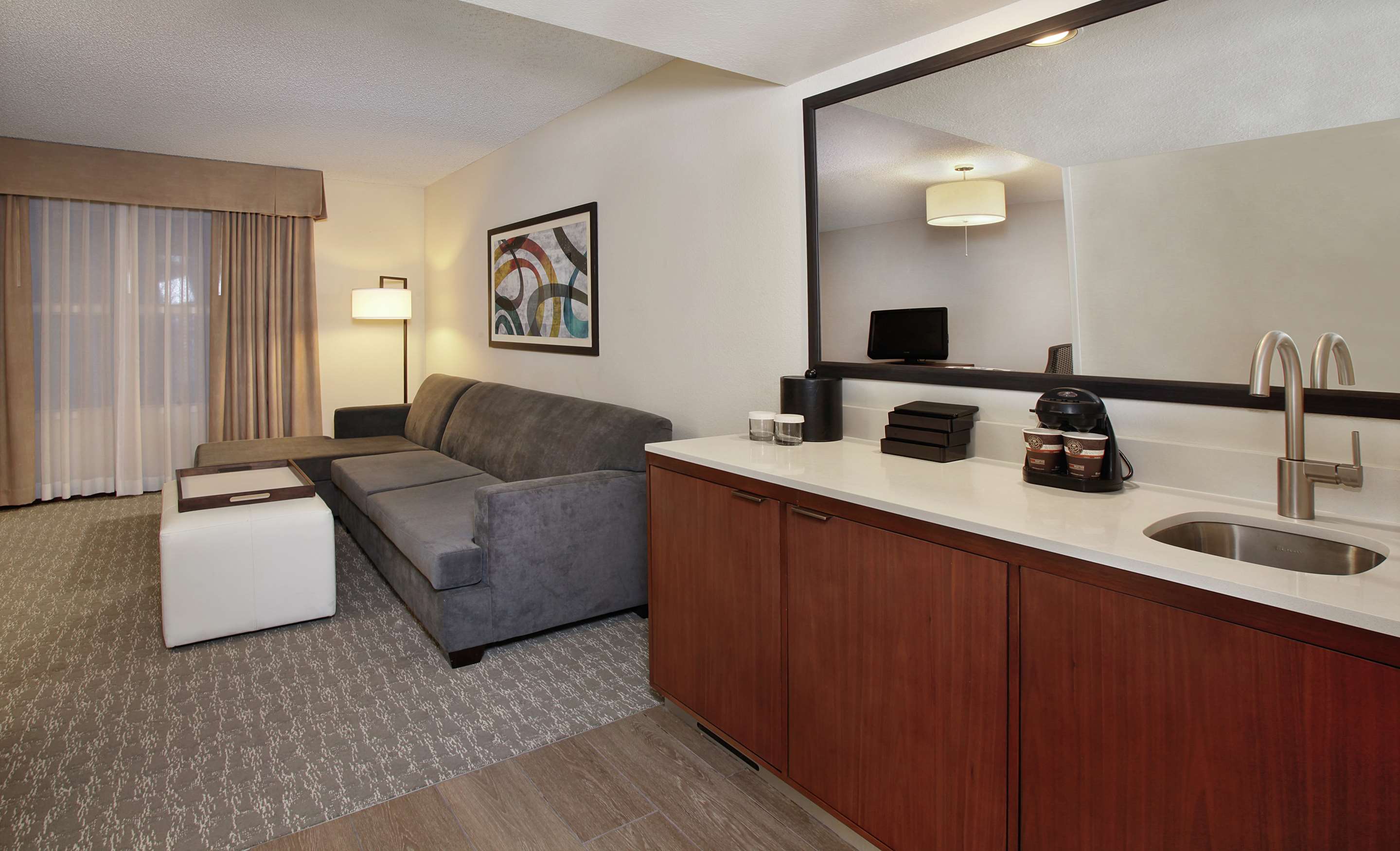 Guest room