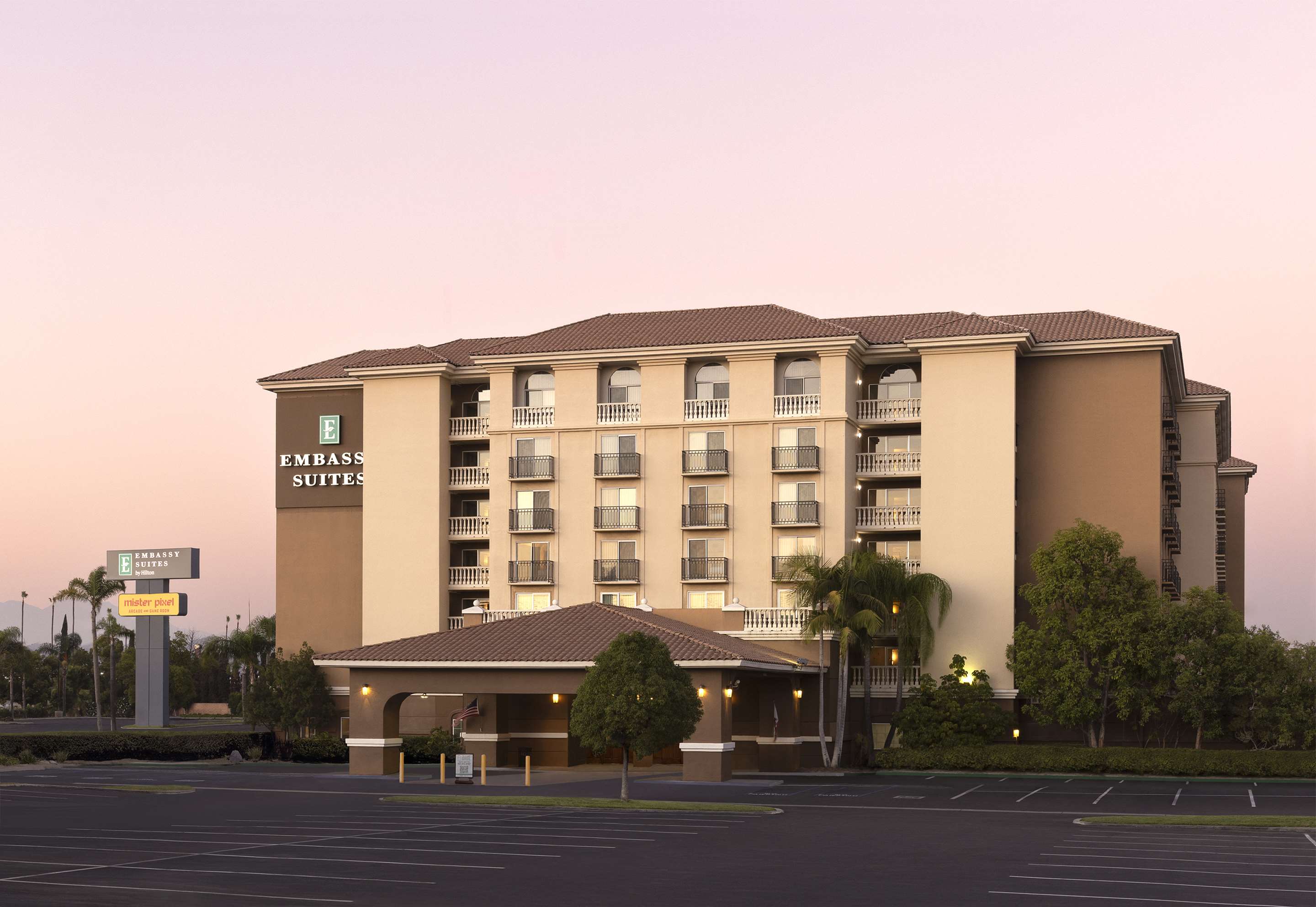 Exterior | Embassy Suites by Hilton Anaheim North