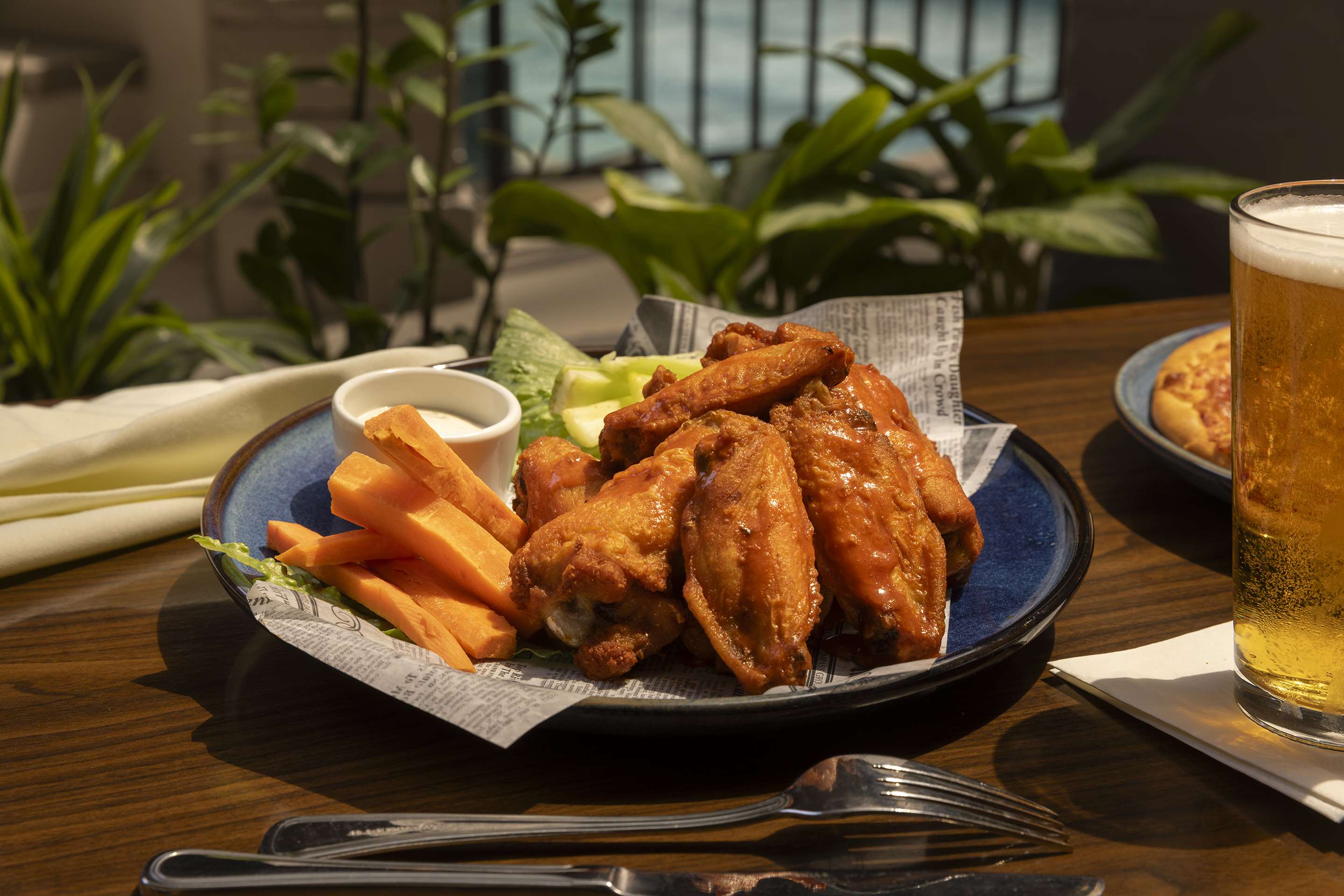 Restaurant | Embassy Suites by Hilton Anaheim North