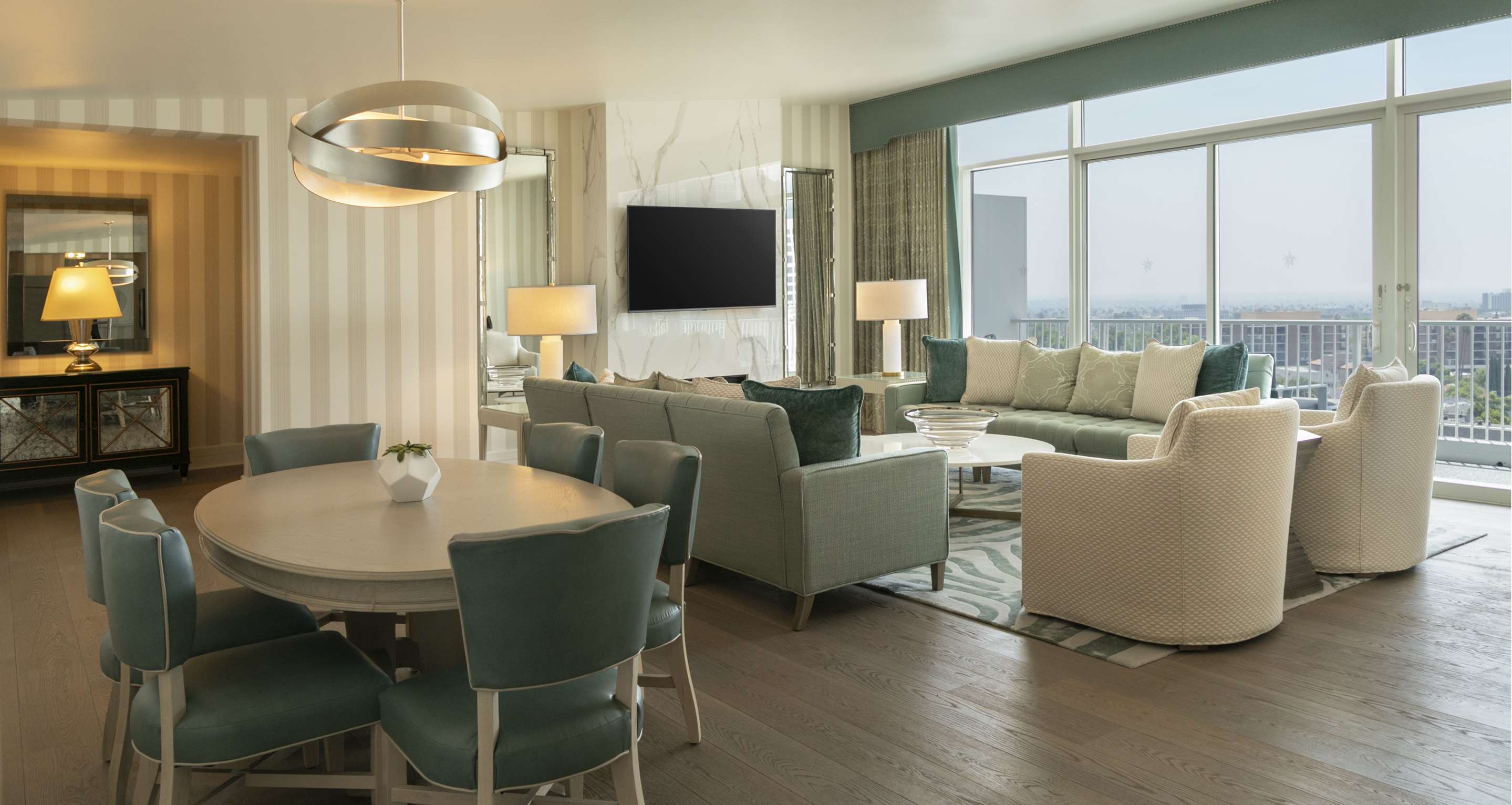 Guest room