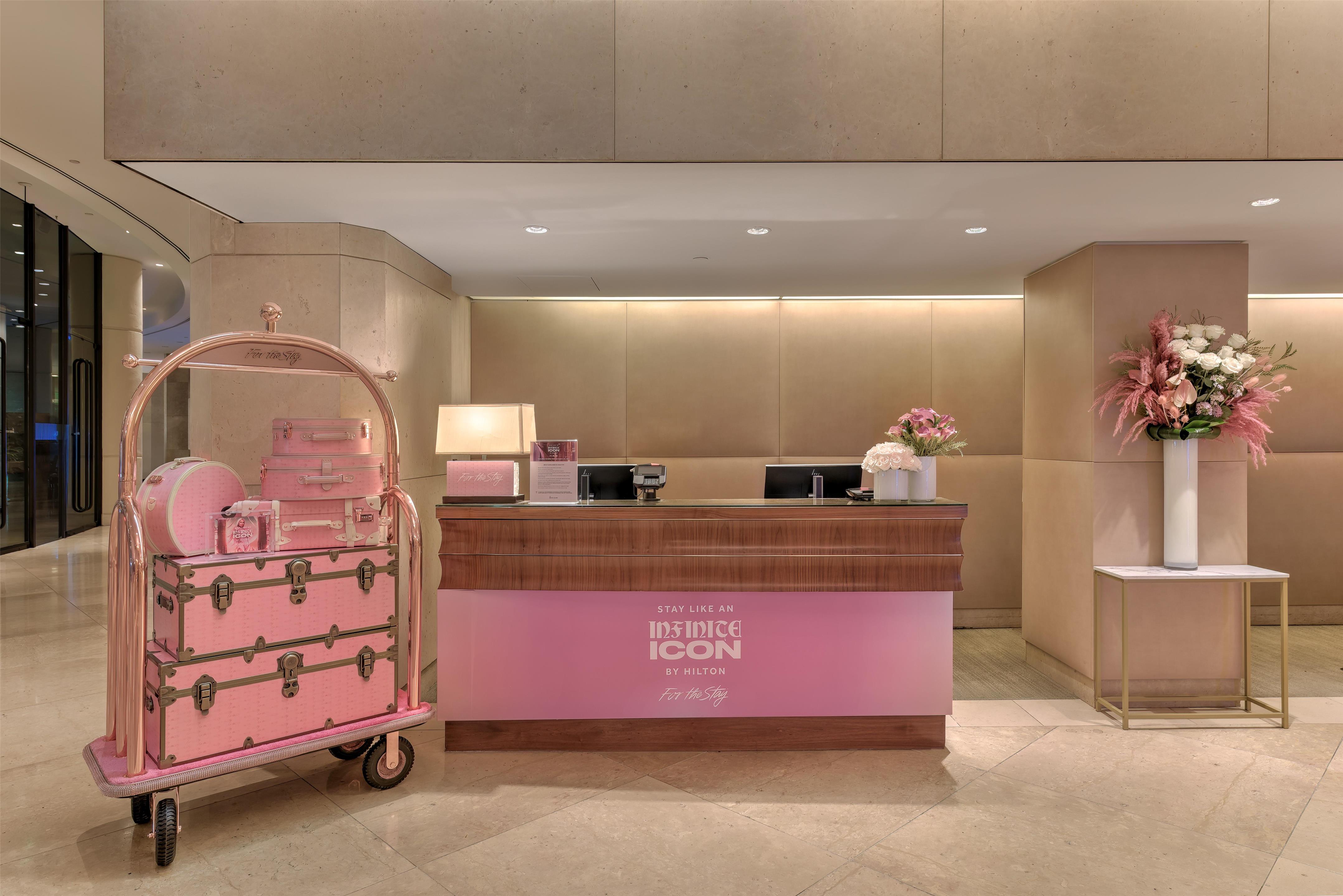 Lobby | The Beverly Hilton