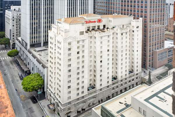 Exterior view - Hilton Checkers Hotel Los Angeles