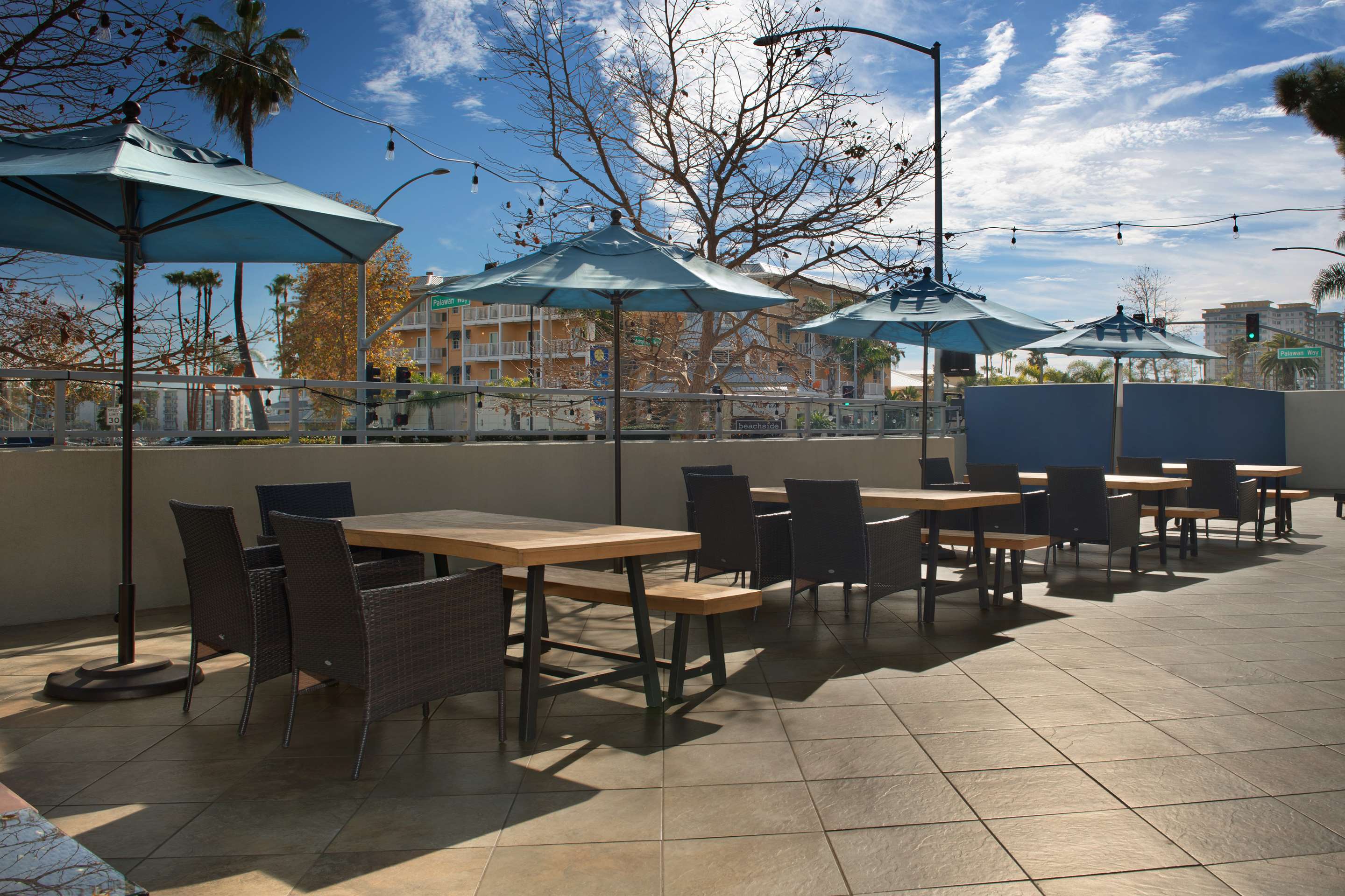 Restaurant | Hilton Garden Inn Marina Del Rey