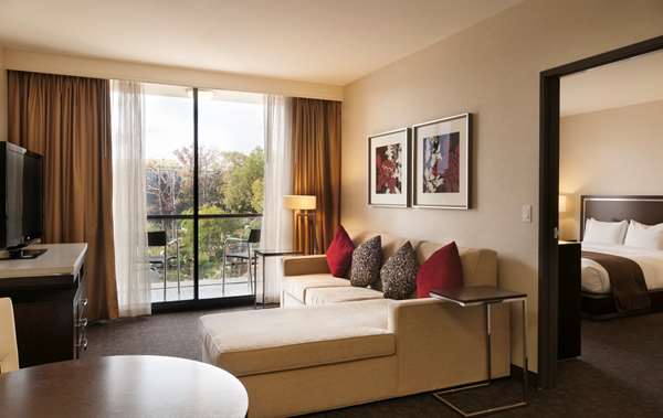  - DoubleTree by Hilton Hotel Downtown Los Angeles