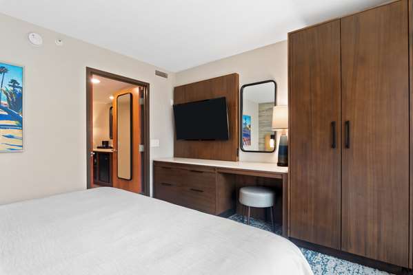  - Embassy Suites Garden Grove