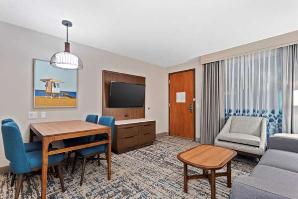  - Embassy Suites Garden Grove