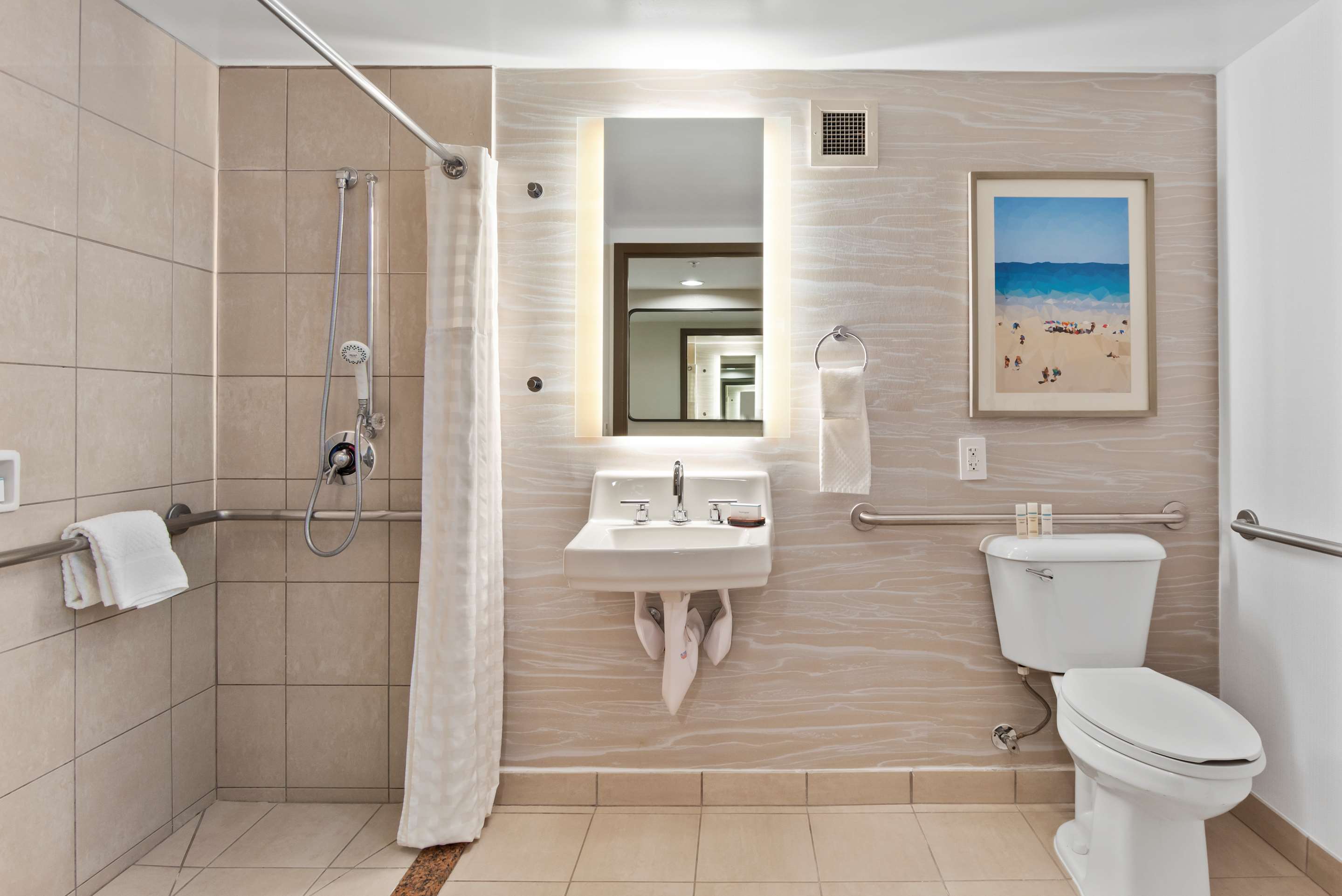 Guest room bath