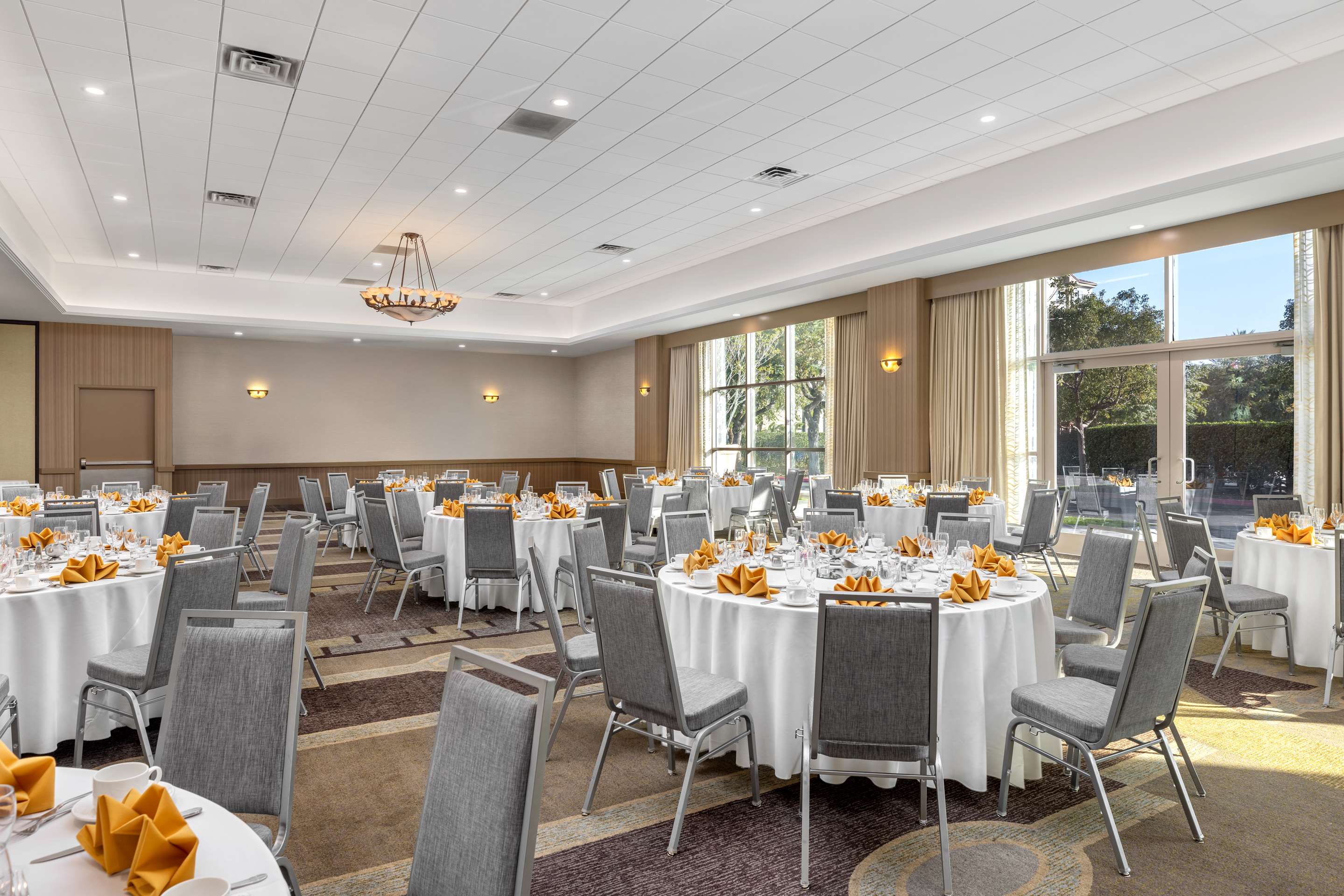 Meeting Room | Embassy Suites by Hilton Anaheim South
