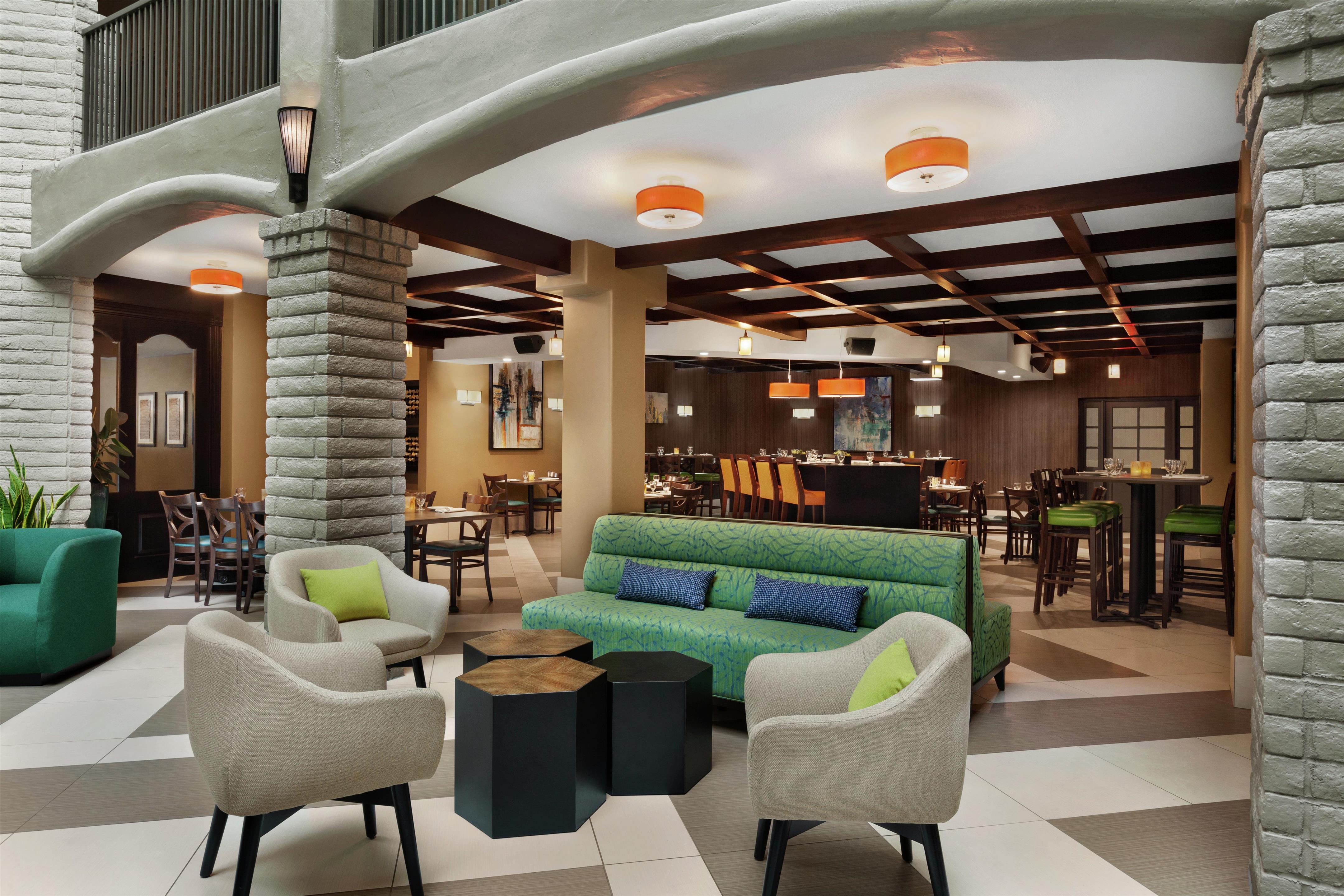 Restaurant | Embassy Suites by Hilton Arcadia Pasadena Area