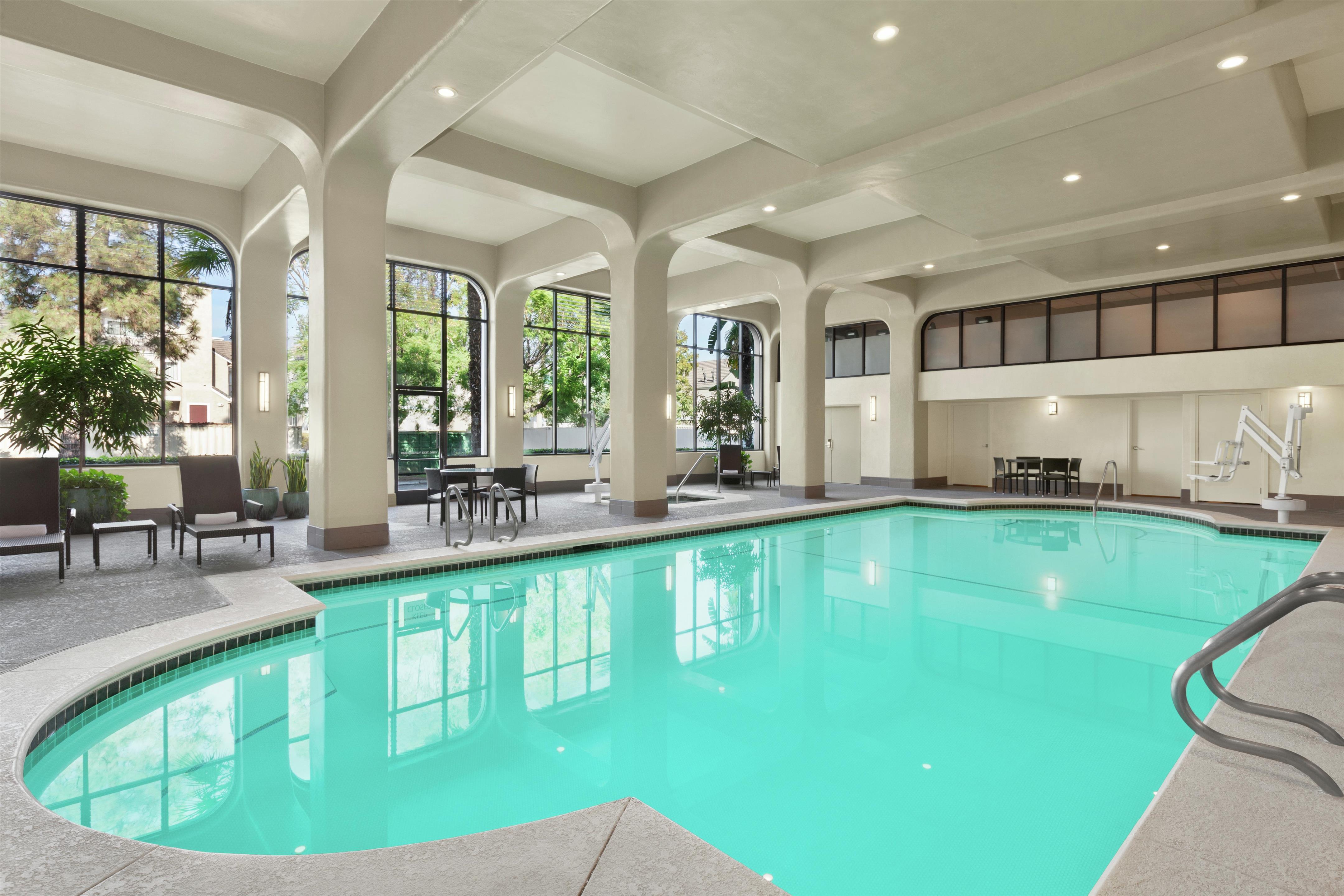 Pool | Embassy Suites by Hilton Arcadia Pasadena Area