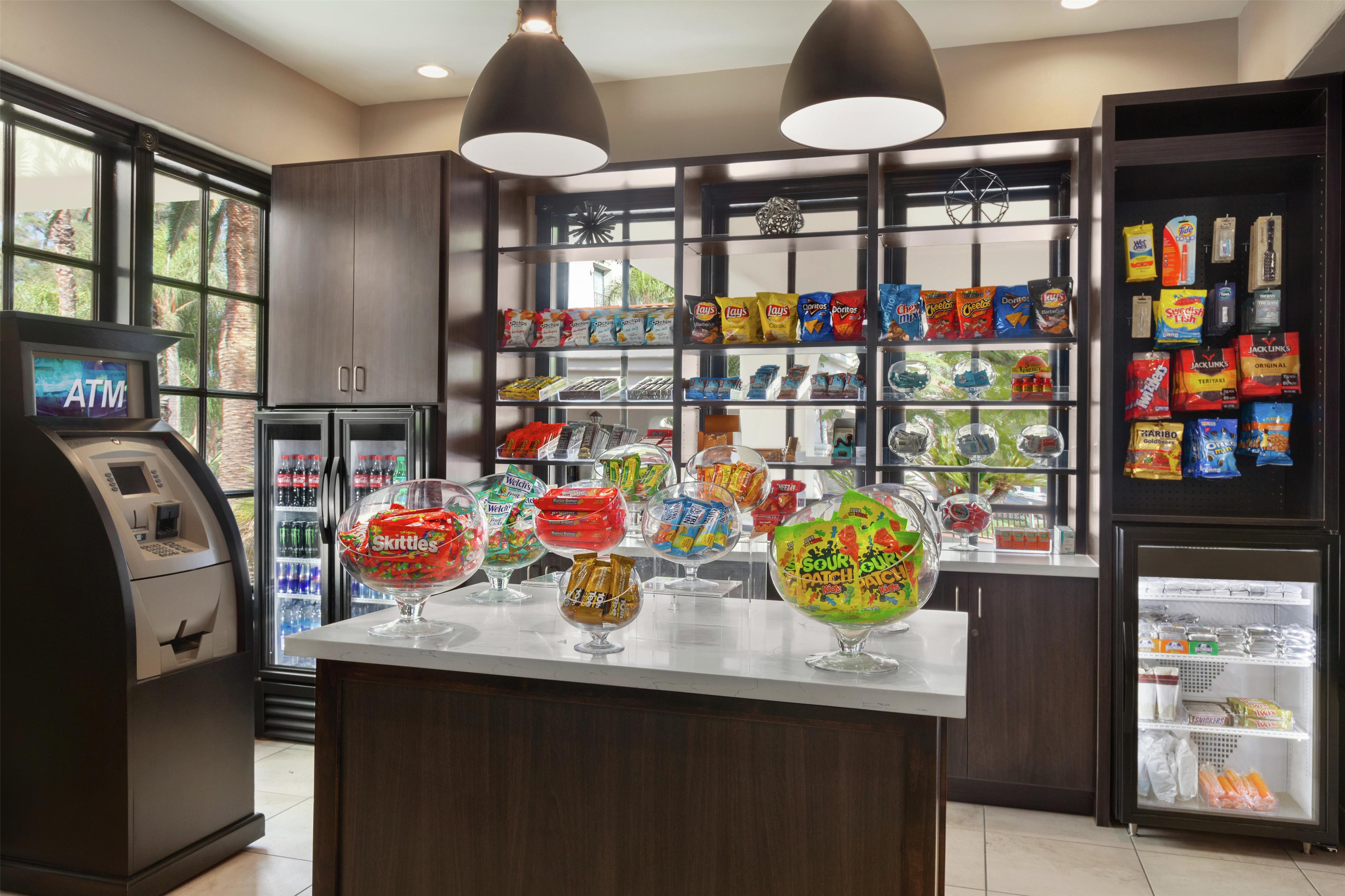 Restaurant | Embassy Suites by Hilton Arcadia Pasadena Area