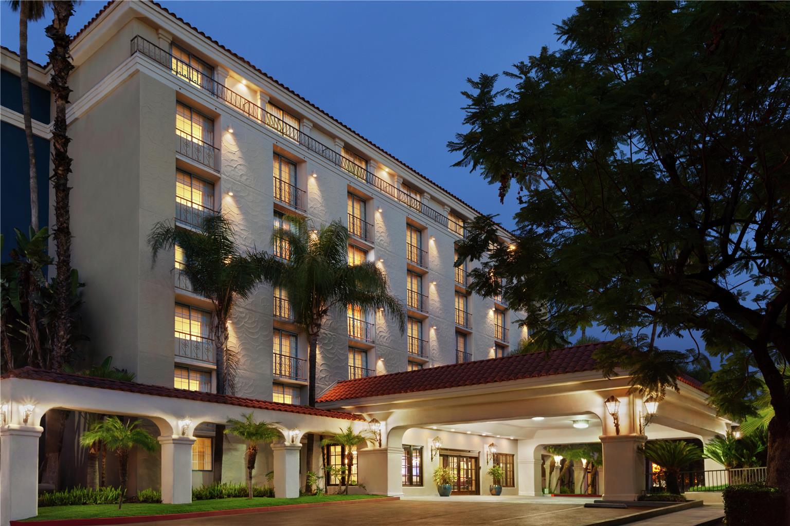 Embassy Suites Arcadia - Pasadena Area