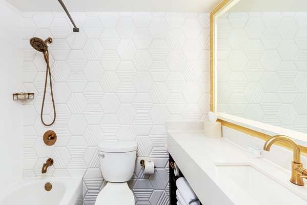  - Hilton Garden Inn Hollywood