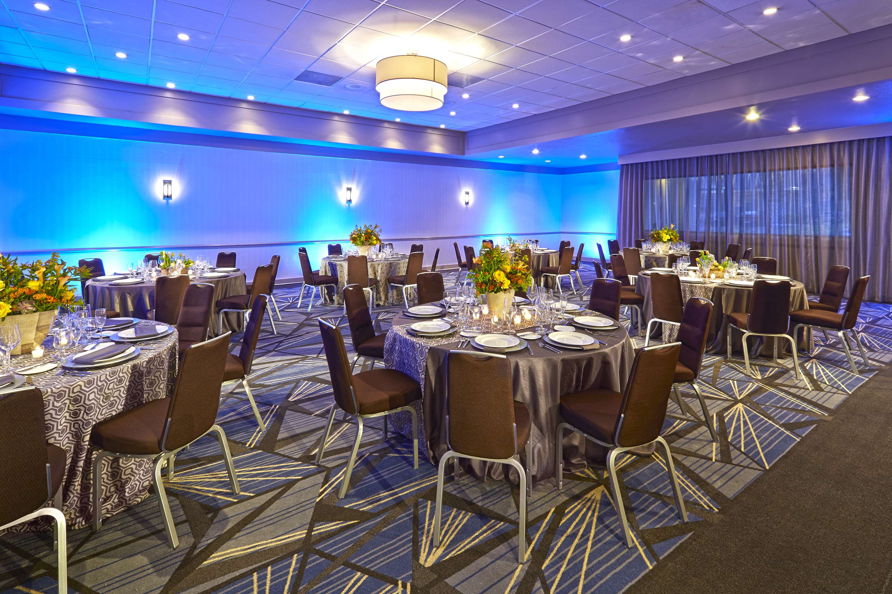 Meeting Room | Hotel MDR Marina del Rey - a DoubleTree by Hilton