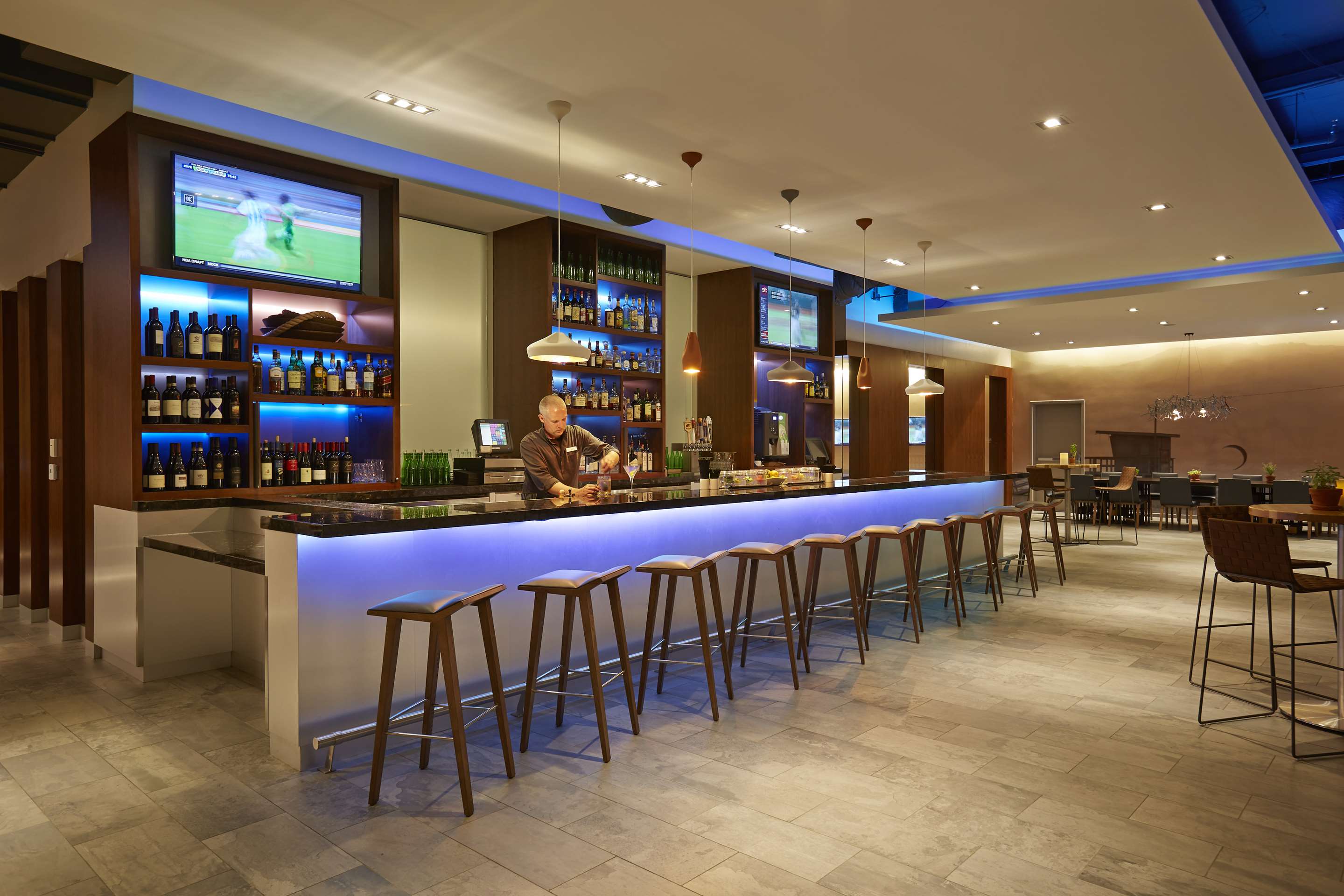 BarLounge | Hotel MDR Marina del Rey - a DoubleTree by Hilton