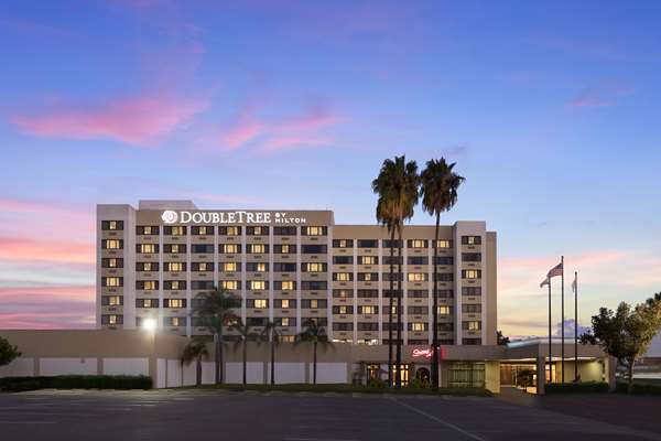 Exterior view - DoubleTree by Hilton Hotel Norwalk - I-5, Exit 121