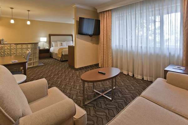  - DoubleTree by Hilton Rosemead - CA 60, Exit 9