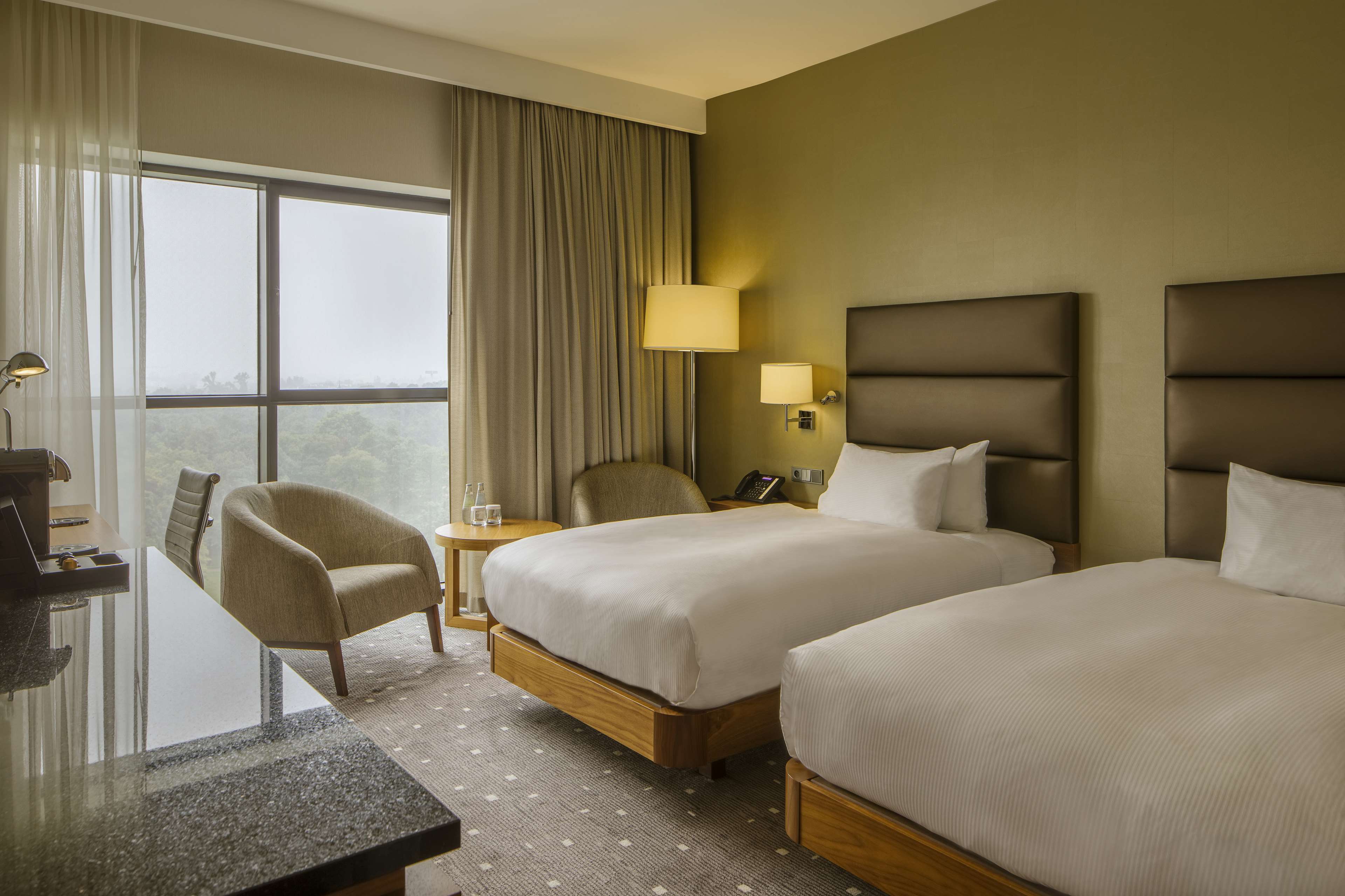DoubleTree by Hilton Lodz Room Type - TWIN DELUXE ROOM WITH VIEW