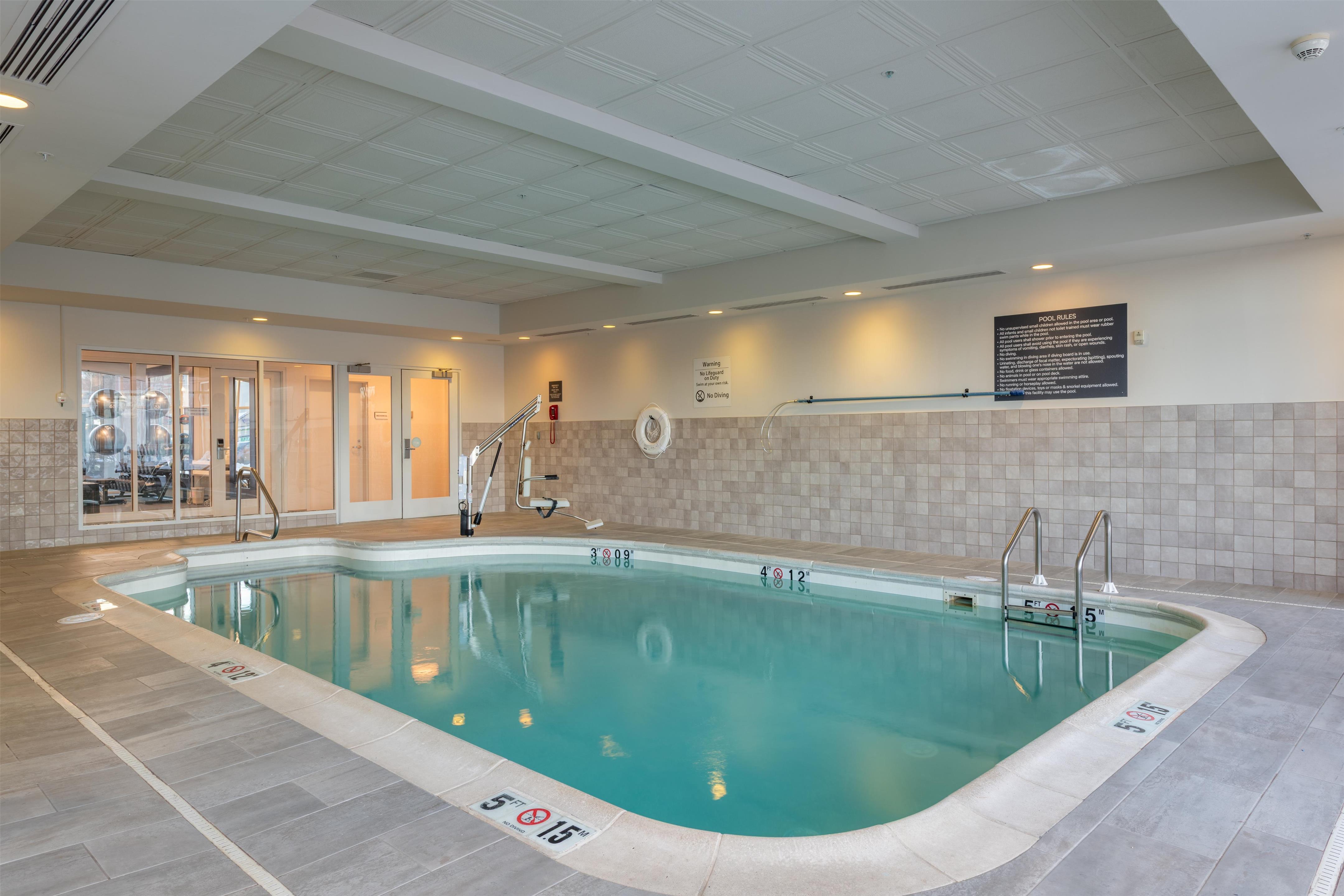 Pool | Hilton Garden Inn Auburn Riverwatch