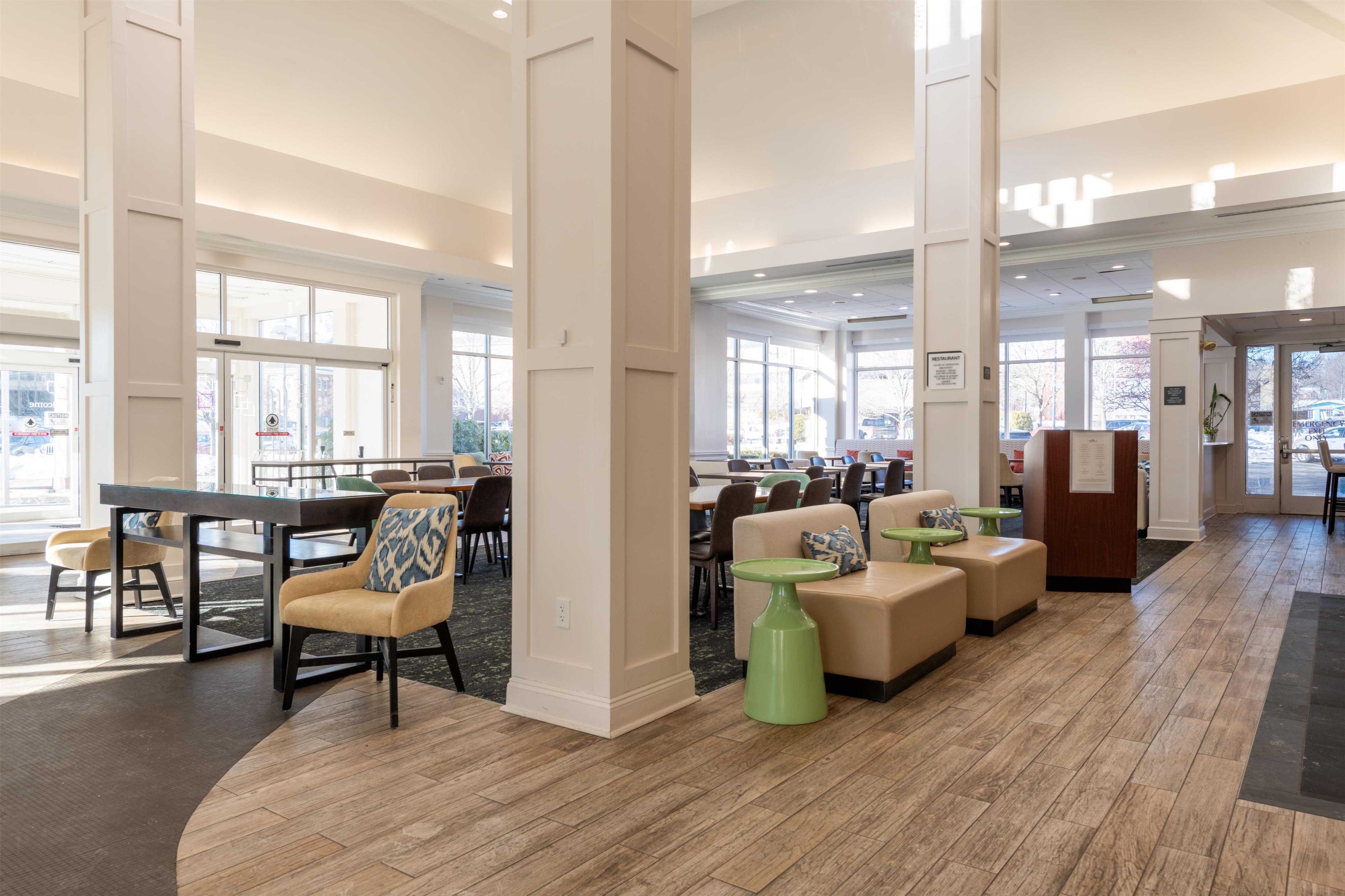Lobby | Hilton Garden Inn Auburn Riverwatch