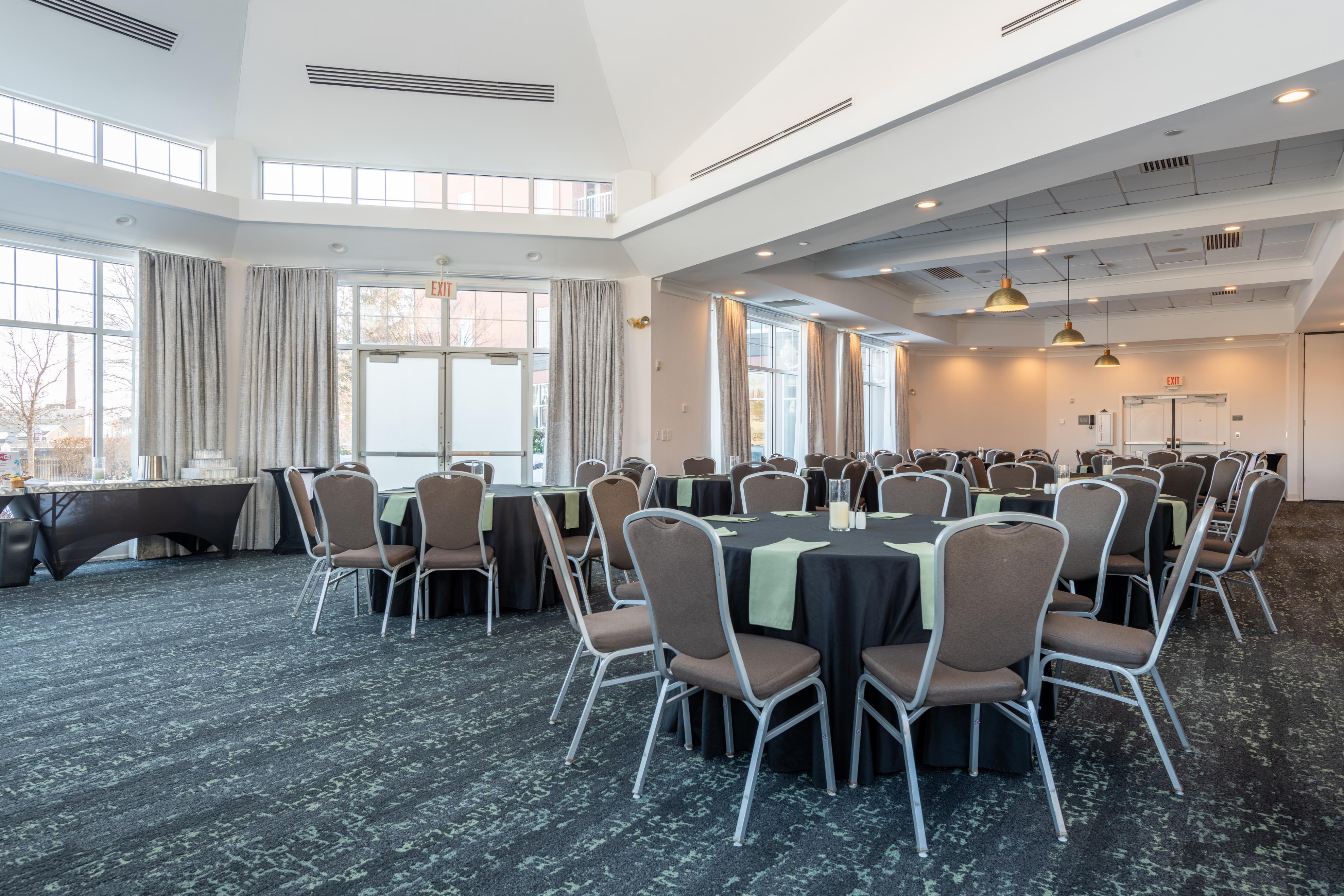 Meeting Room | Hilton Garden Inn Auburn Riverwatch
