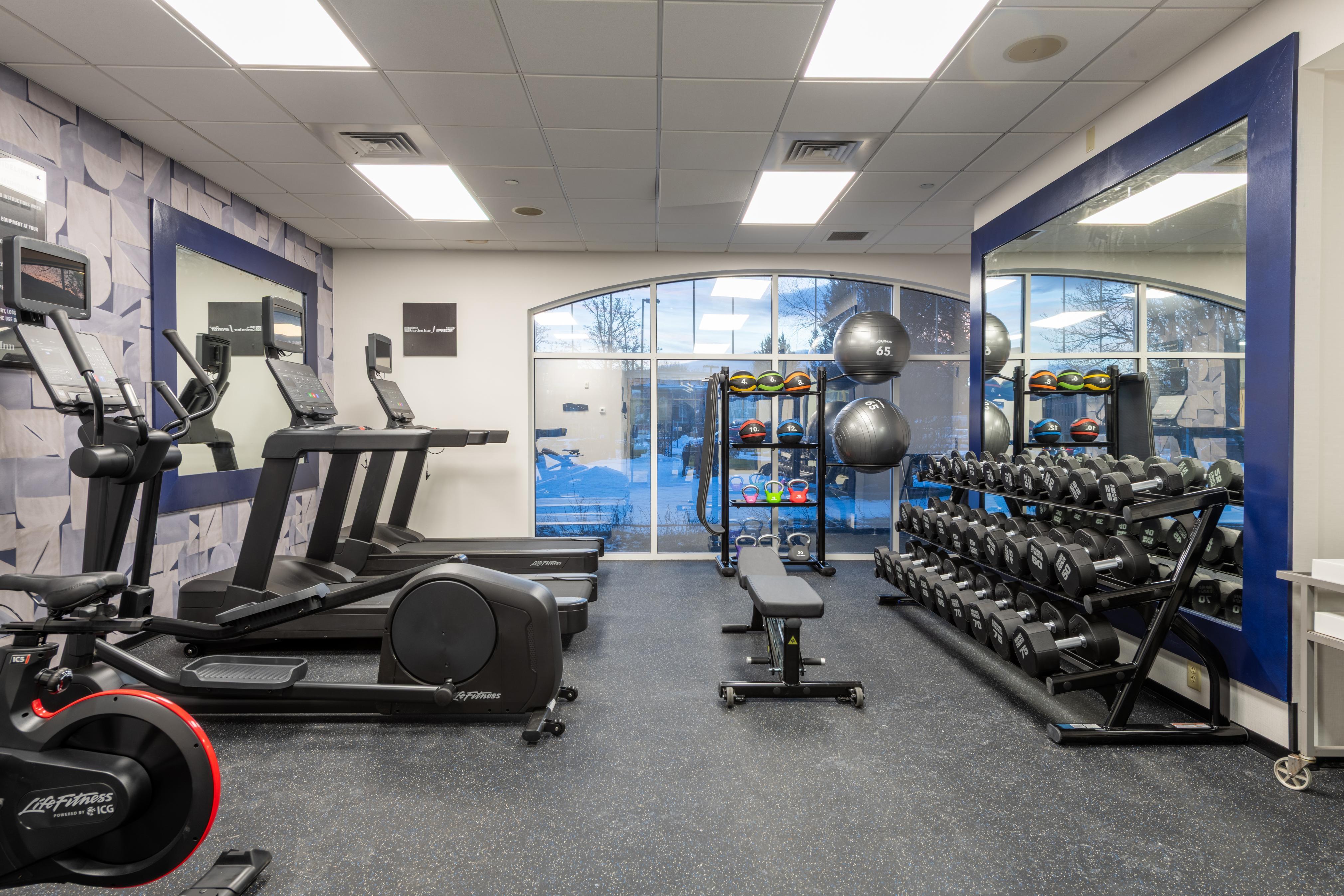 Health club fitness center gym | Hilton Garden Inn Auburn Riverwatch