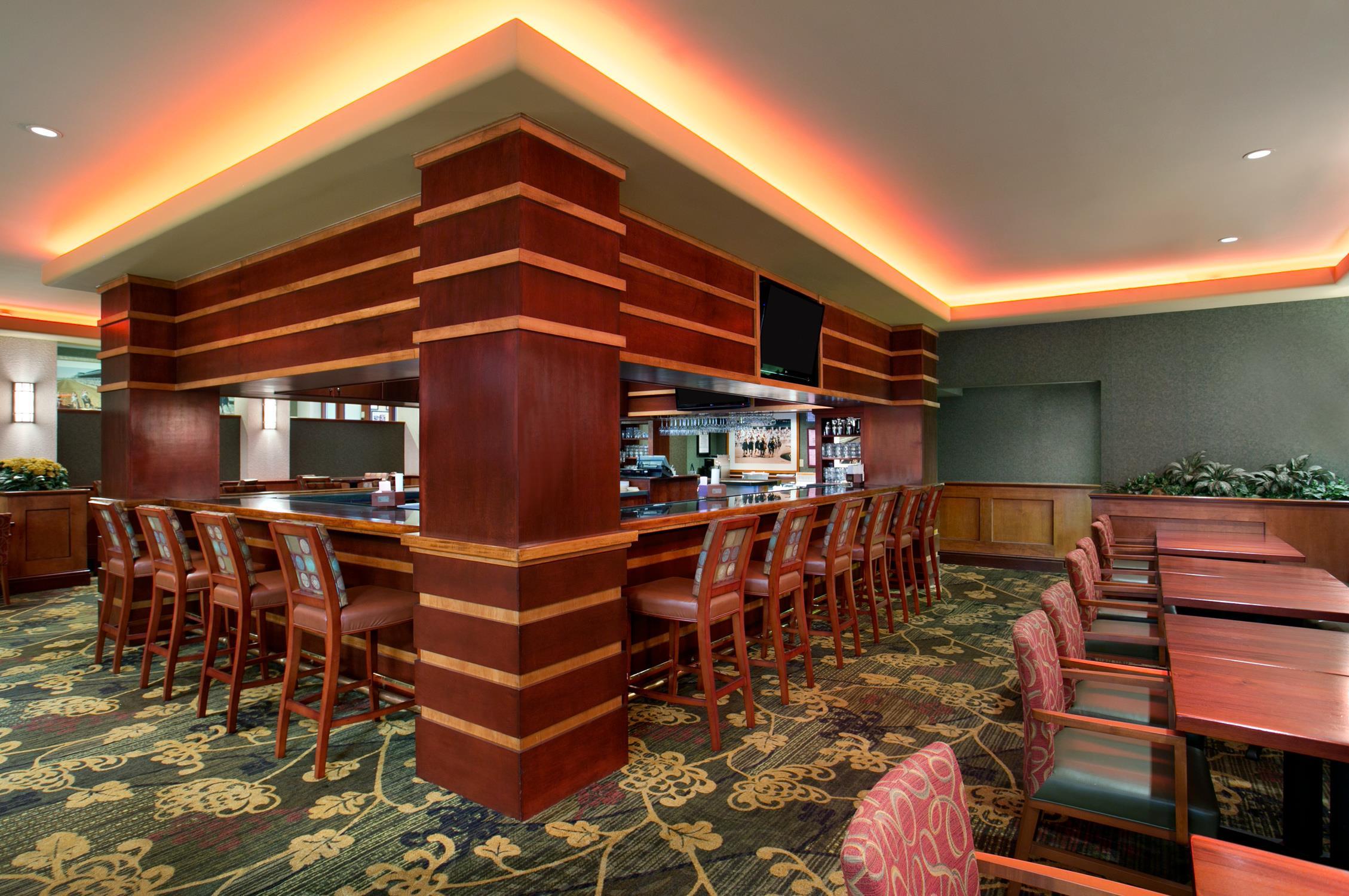 Restaurant | Embassy Suites by Hilton Lexington/UK Coldstream